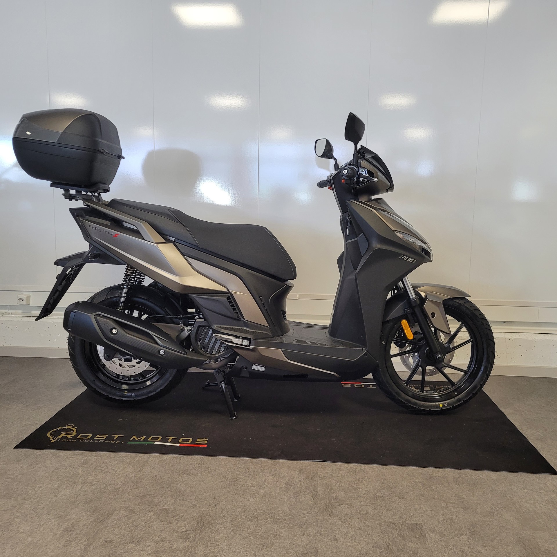 KYMCO Agility S 125i ABS Topcase-image-1