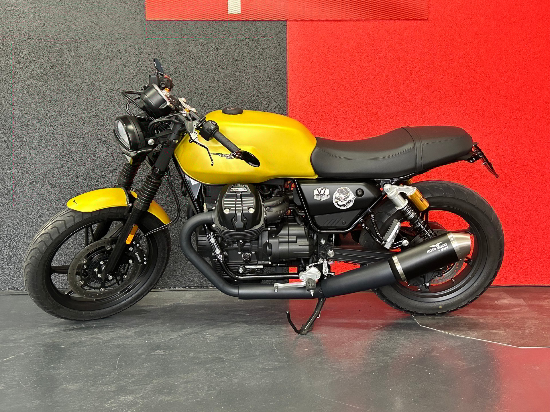 MOTO GUZZI V7 IV 850 EVO X