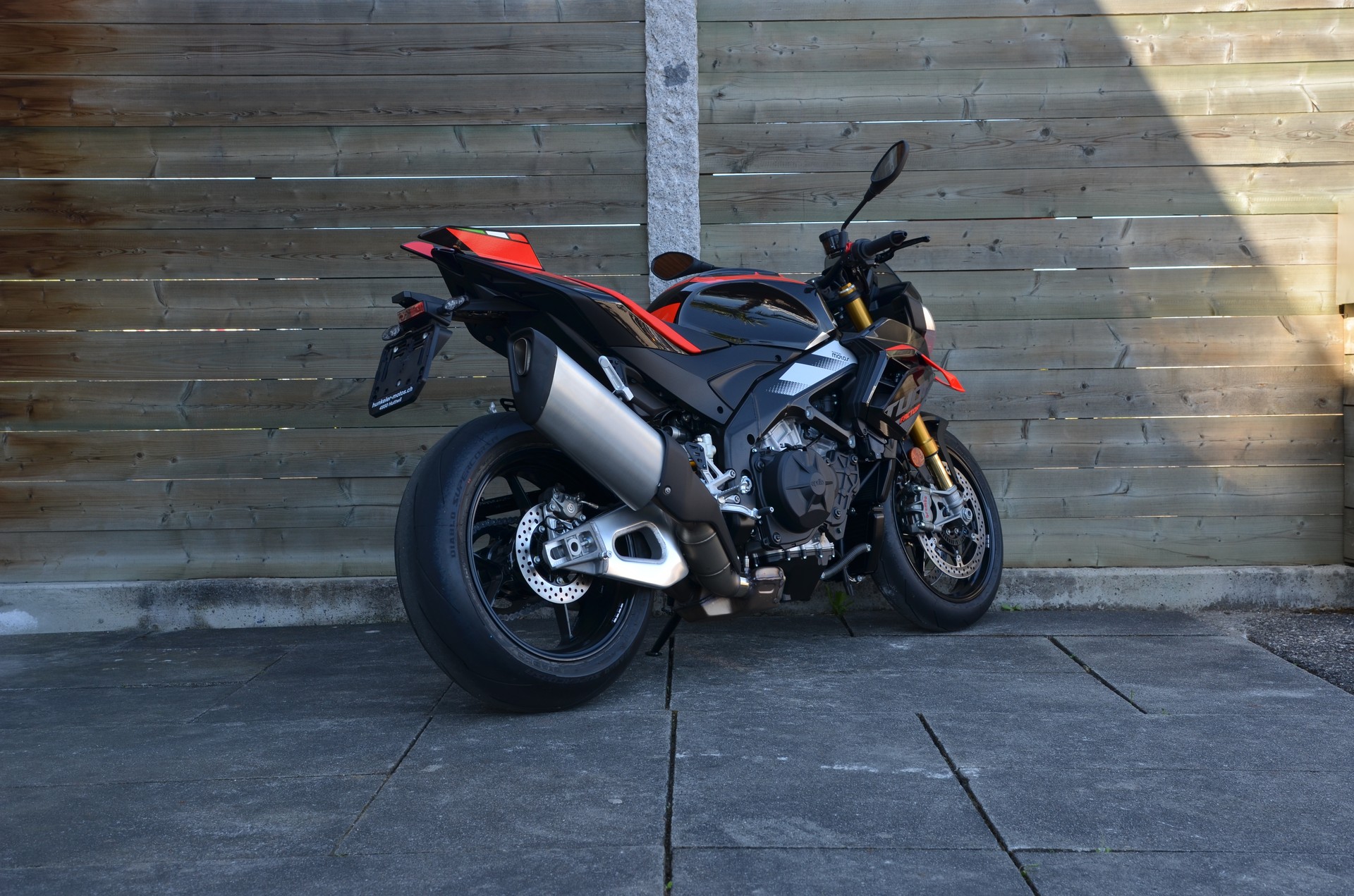 APRILIA Tuono V4 1100 Factory E5+-image-2