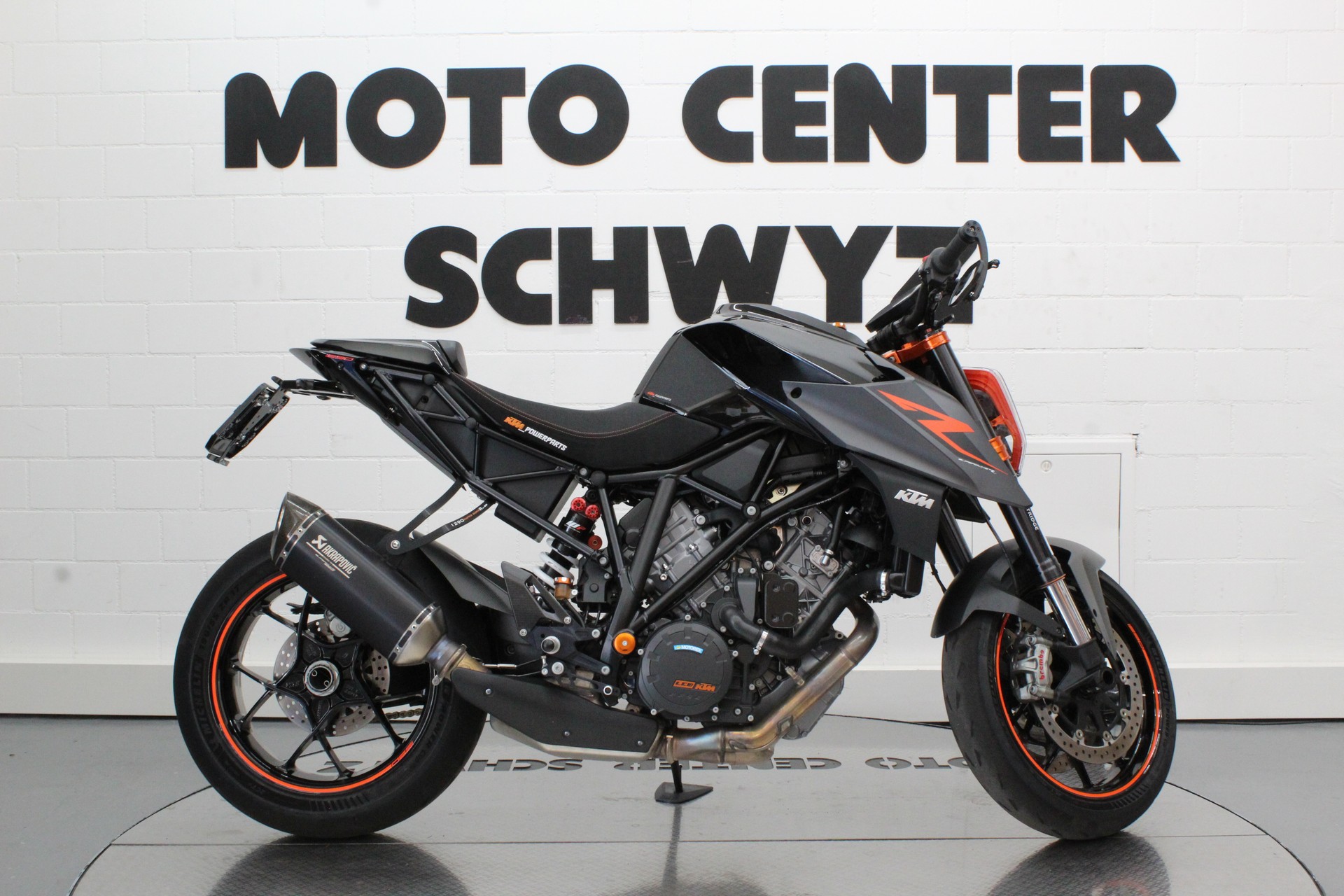 KTM 1290 Super Duke R