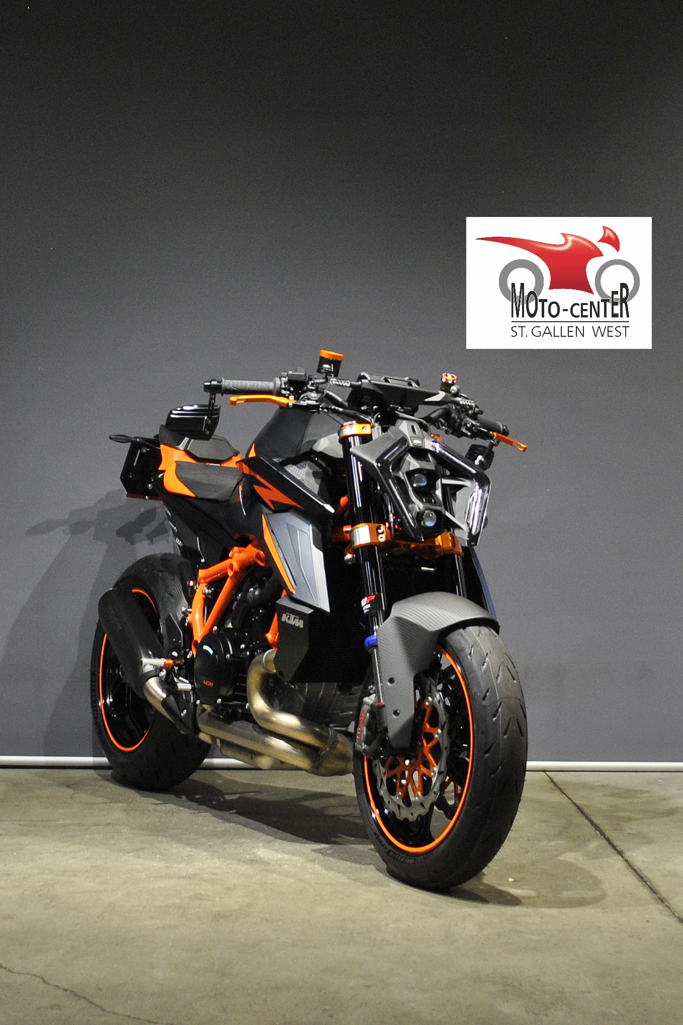 KTM 1390 Super Duke R EVO-image-0