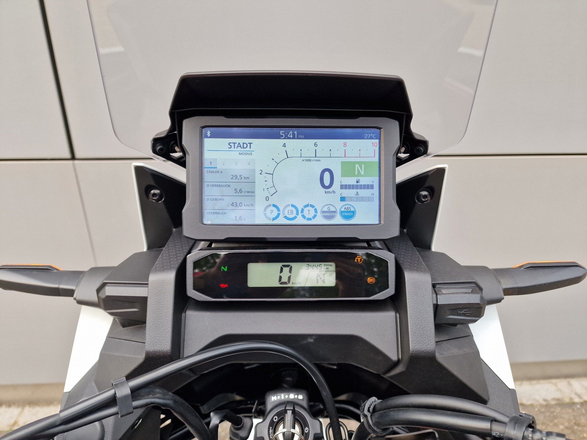 HONDA CRF 1100 DCT Africa Twin-image-5