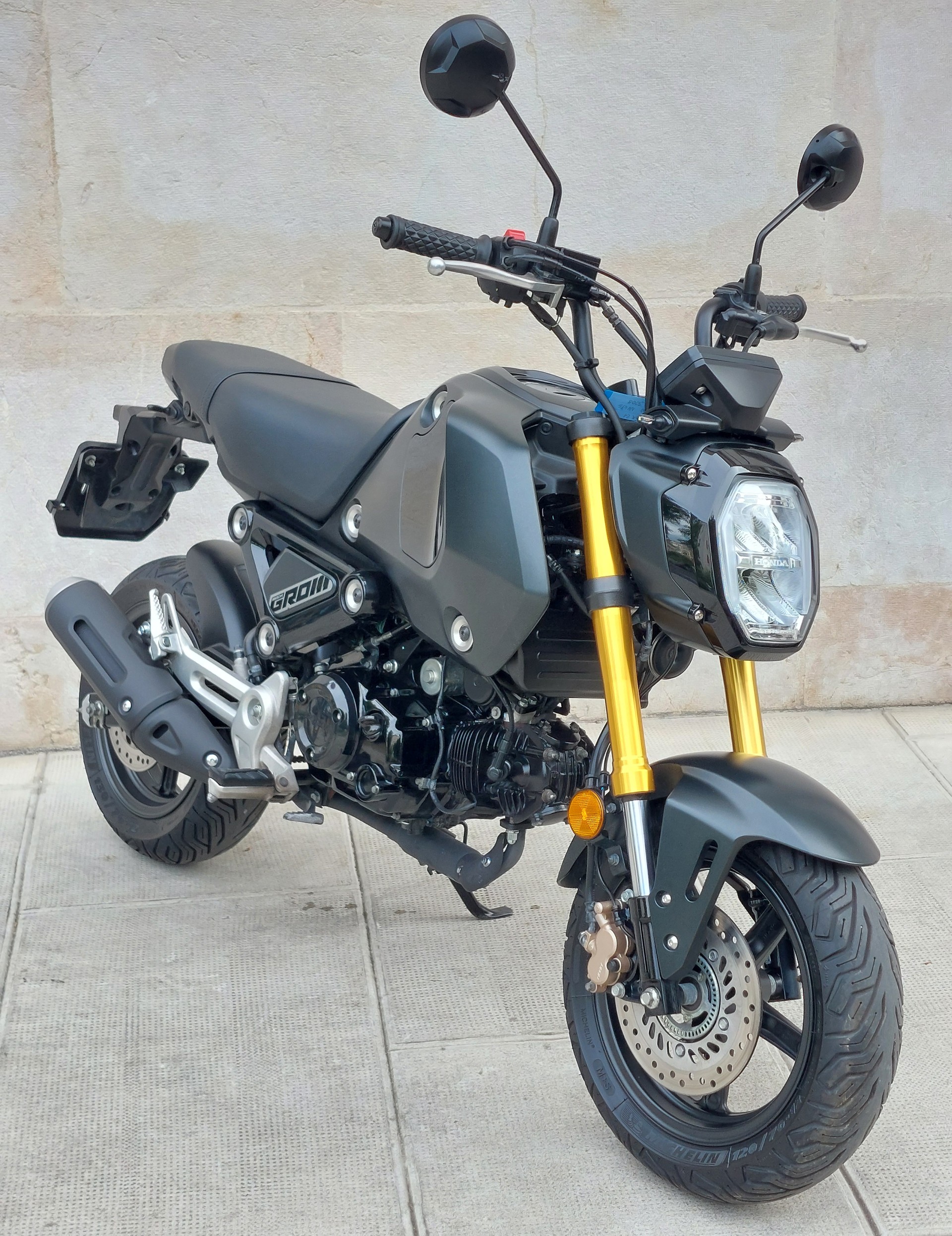 HONDA MSX 125-showroom-element-1