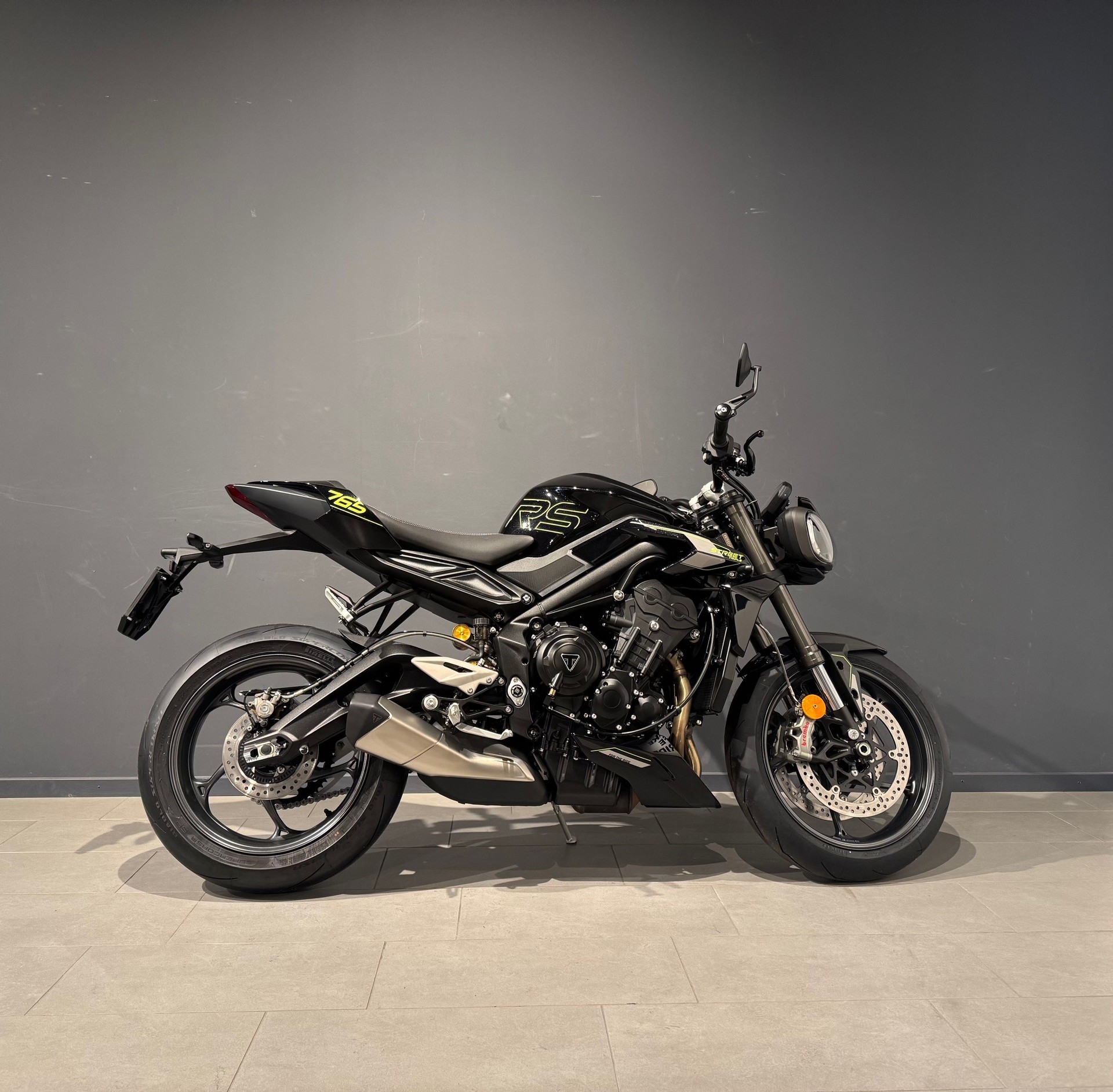 TRIUMPH Street Triple RS 765