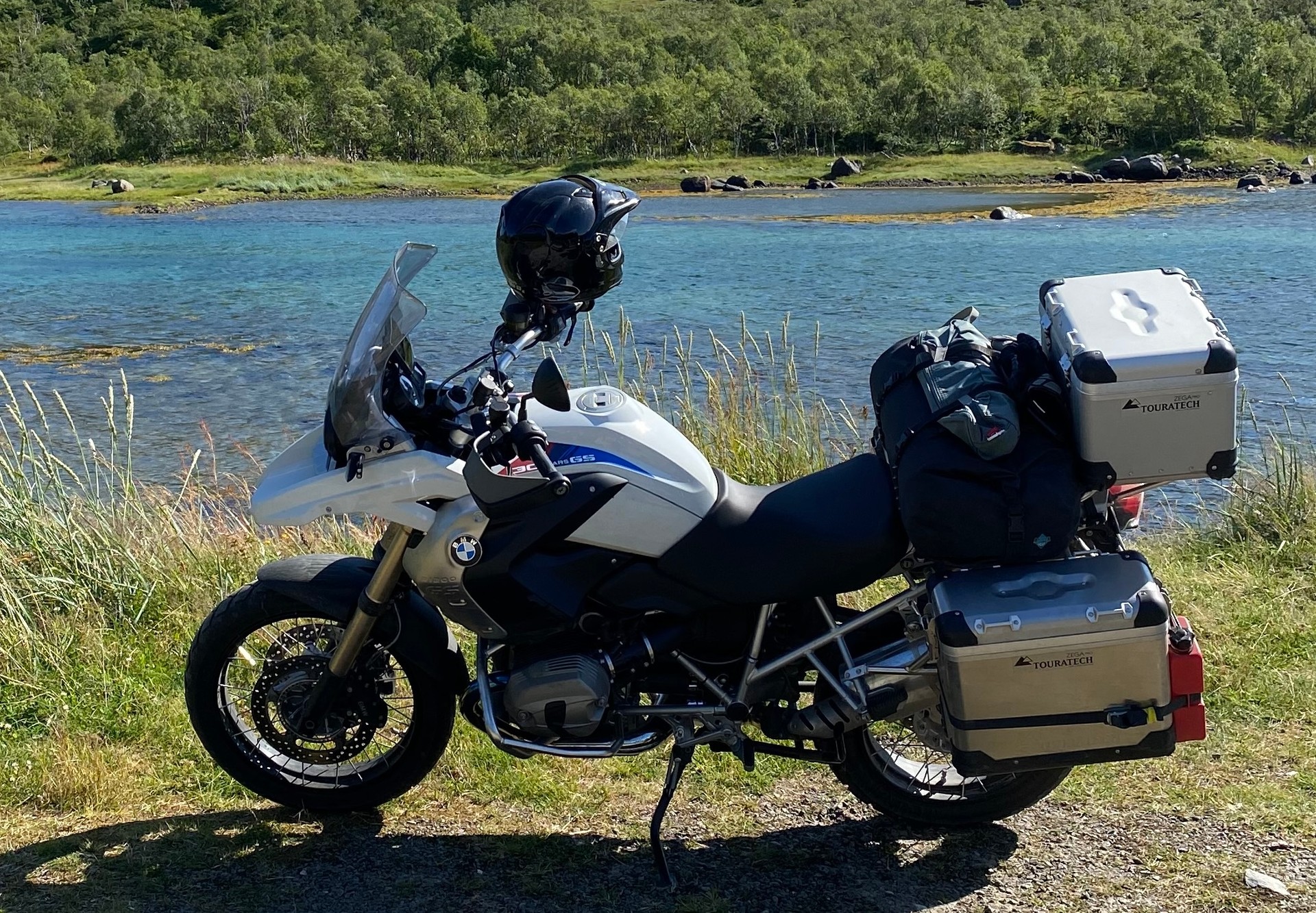 BMW R 1200 GS-image-0