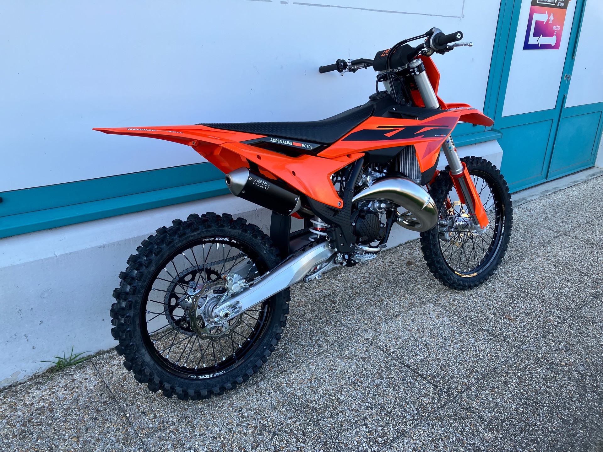 KTM 125 SX 2025-showroom-element-1