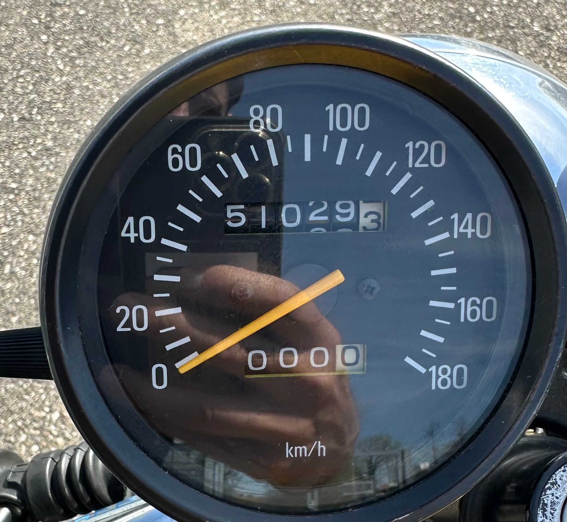 YAMAHA SR 500-showroom-element-3