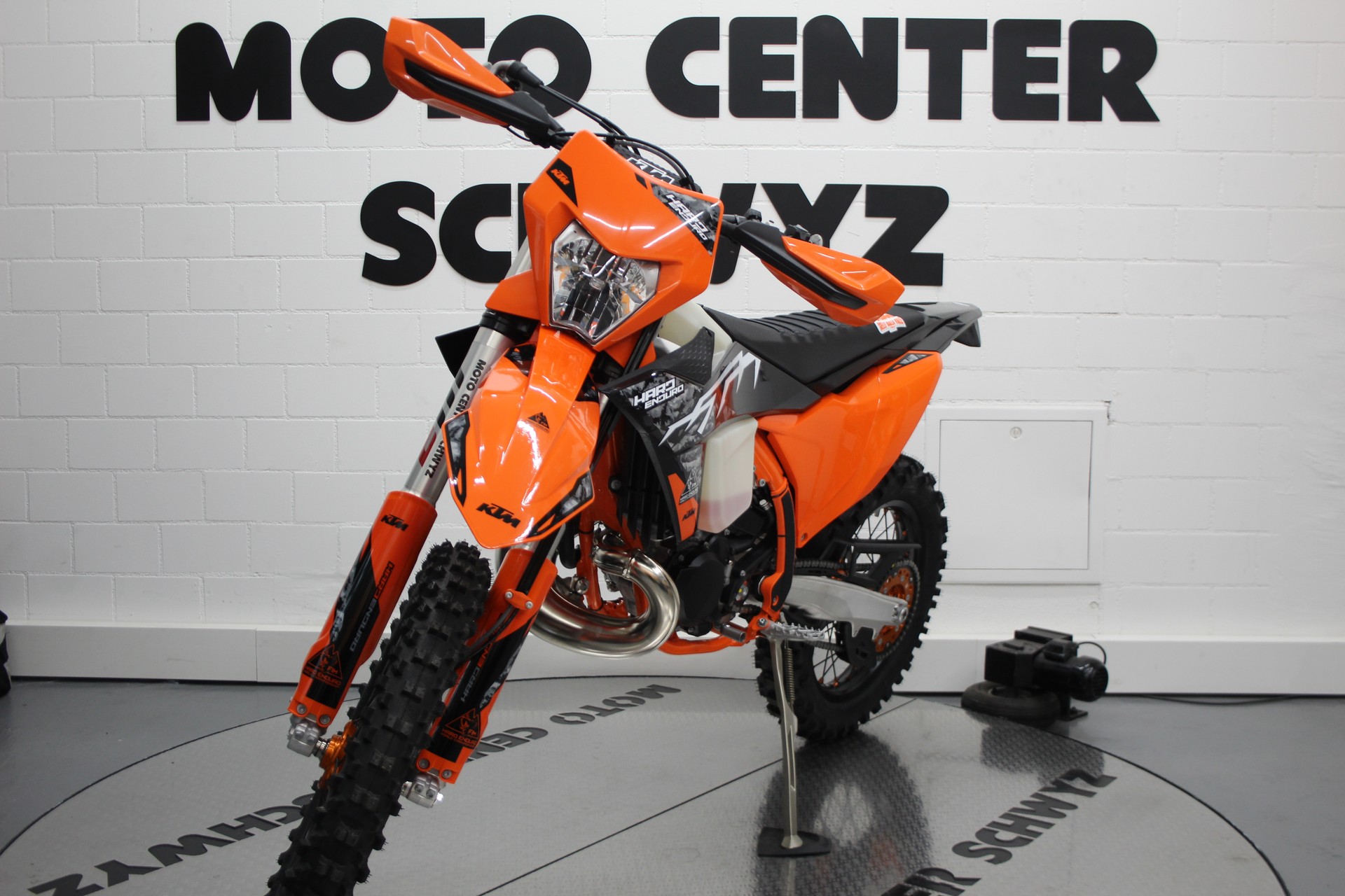 KTM EXC Hardenduro-showroom-element-3