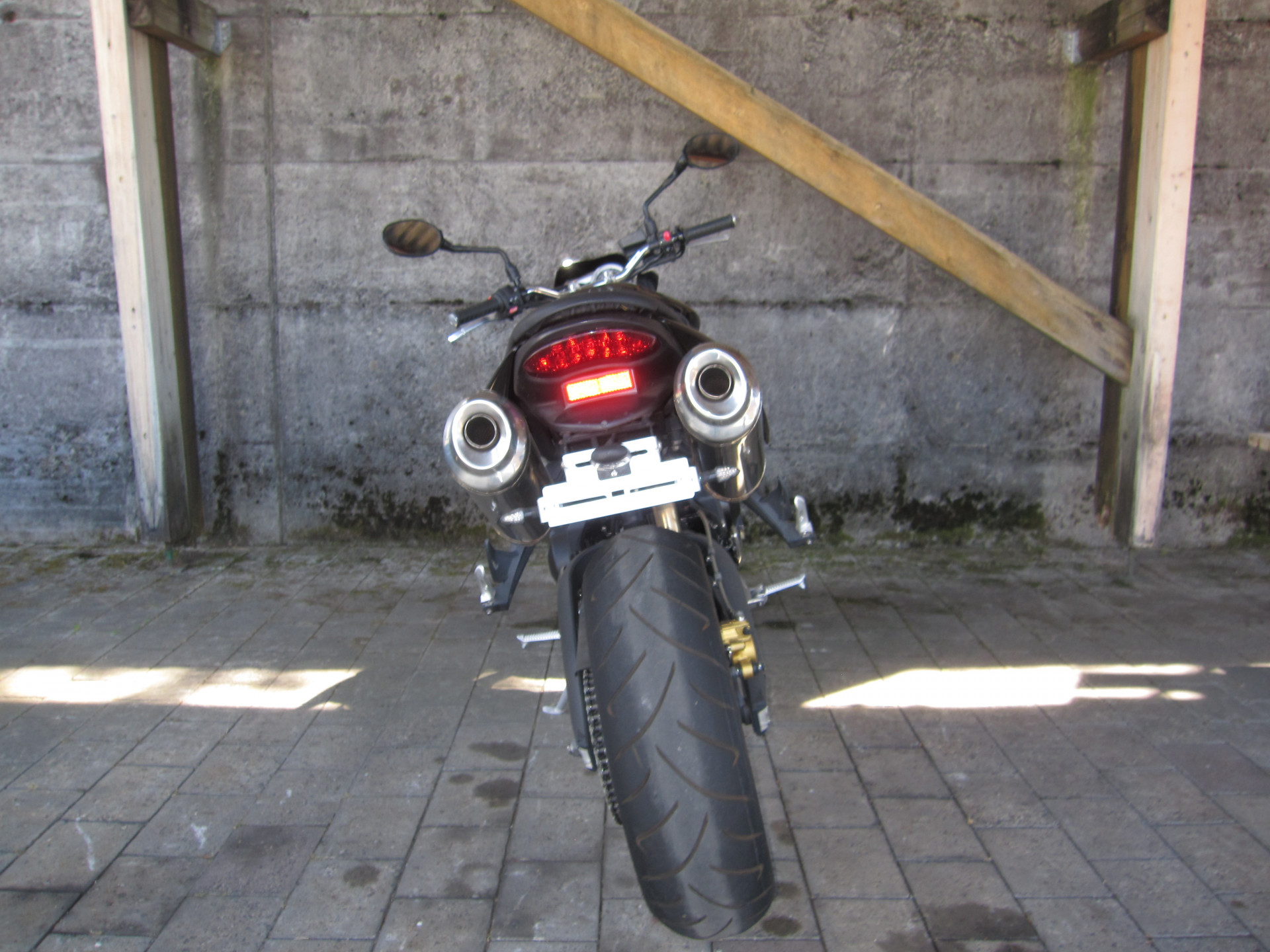 TRIUMPH Street Triple 675-image-2