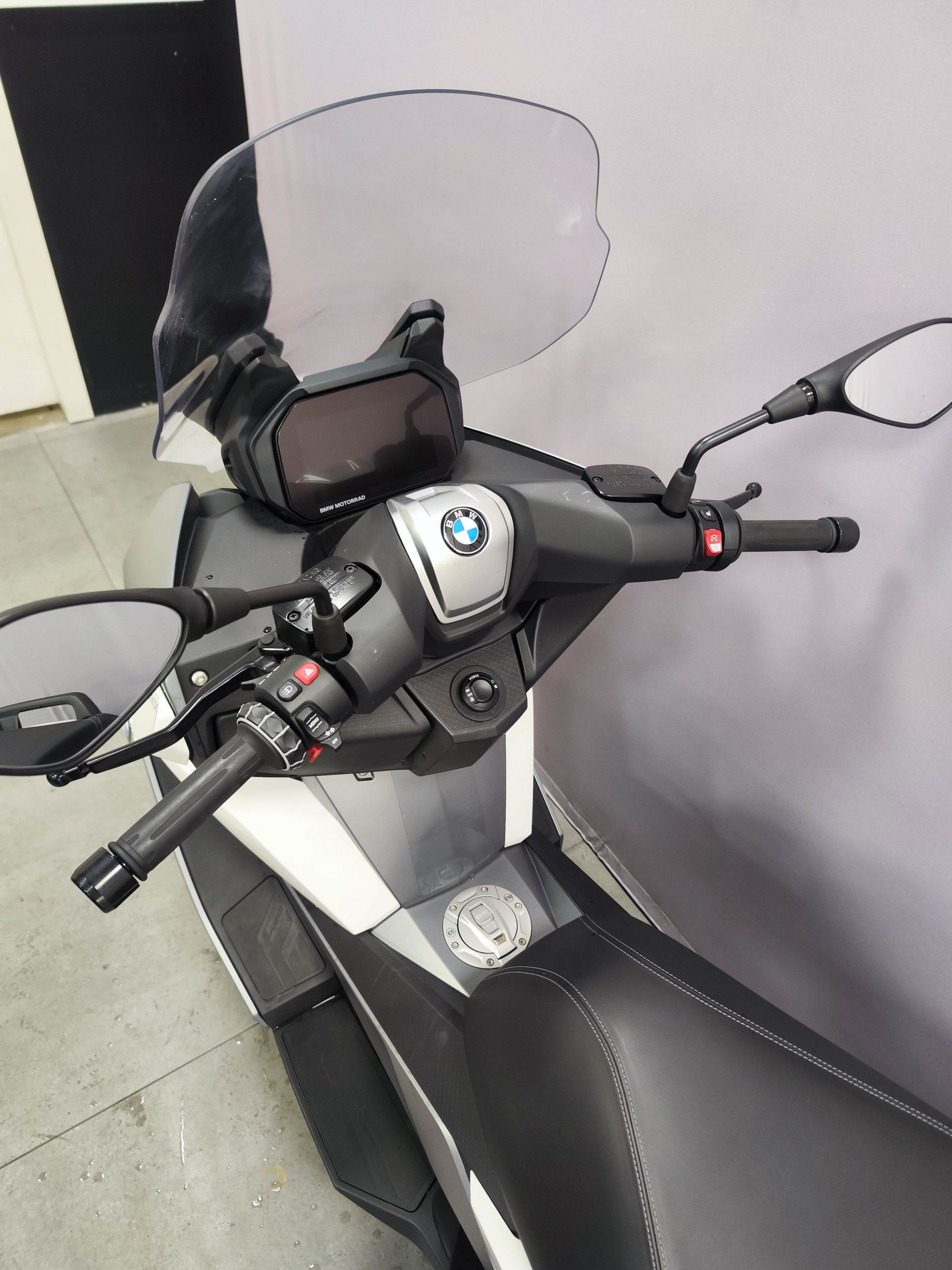 BMW C 400 GT-image-4