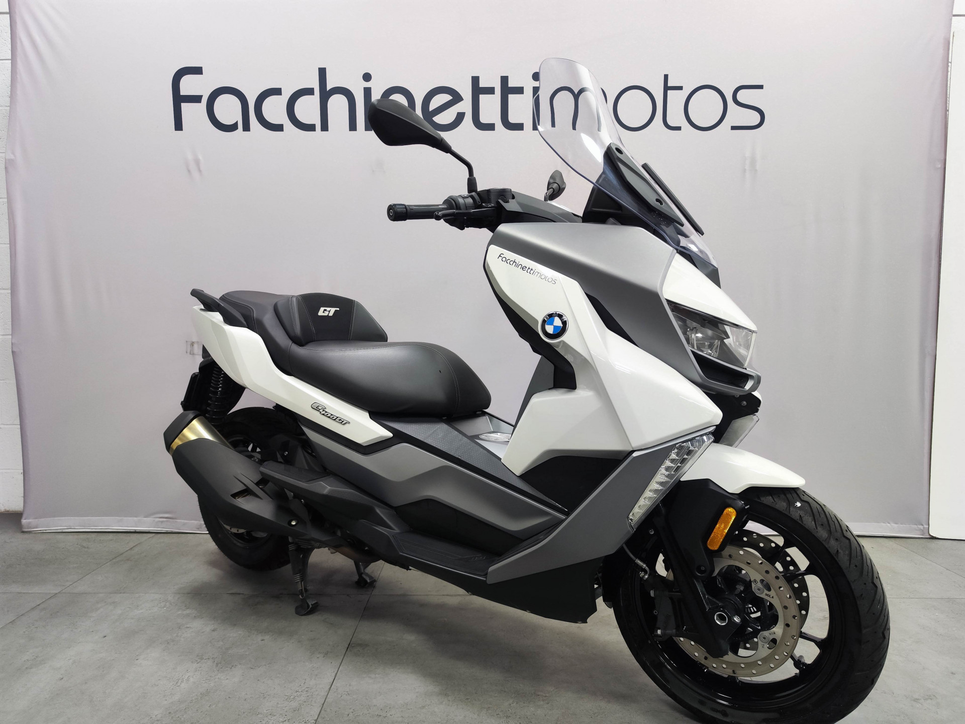BMW C 400 GT-image-1