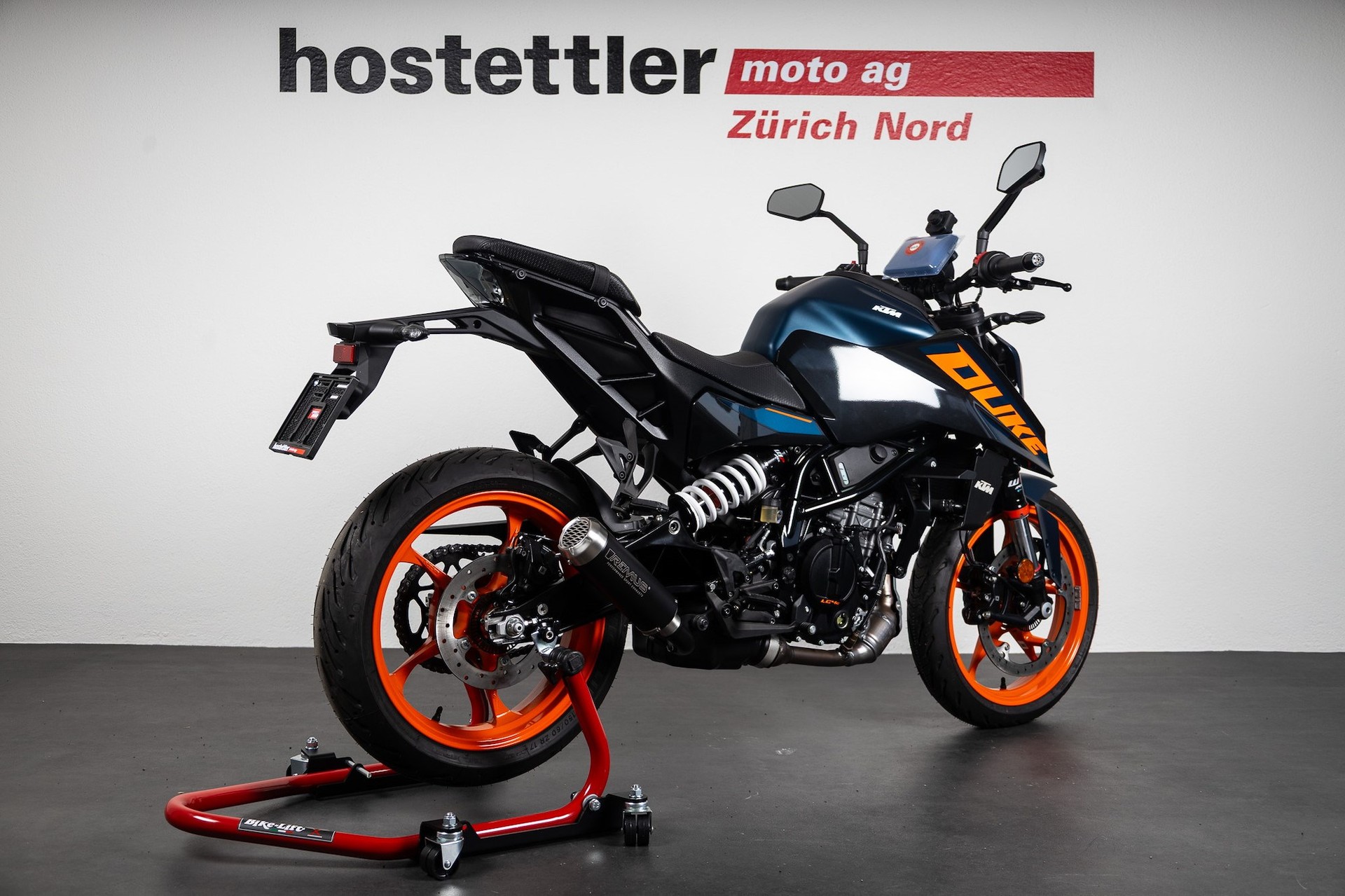 KTM 125 Duke Displaybike-showroom-element-2