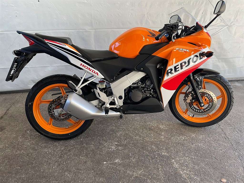 HONDA CBR 125 R W Repsol