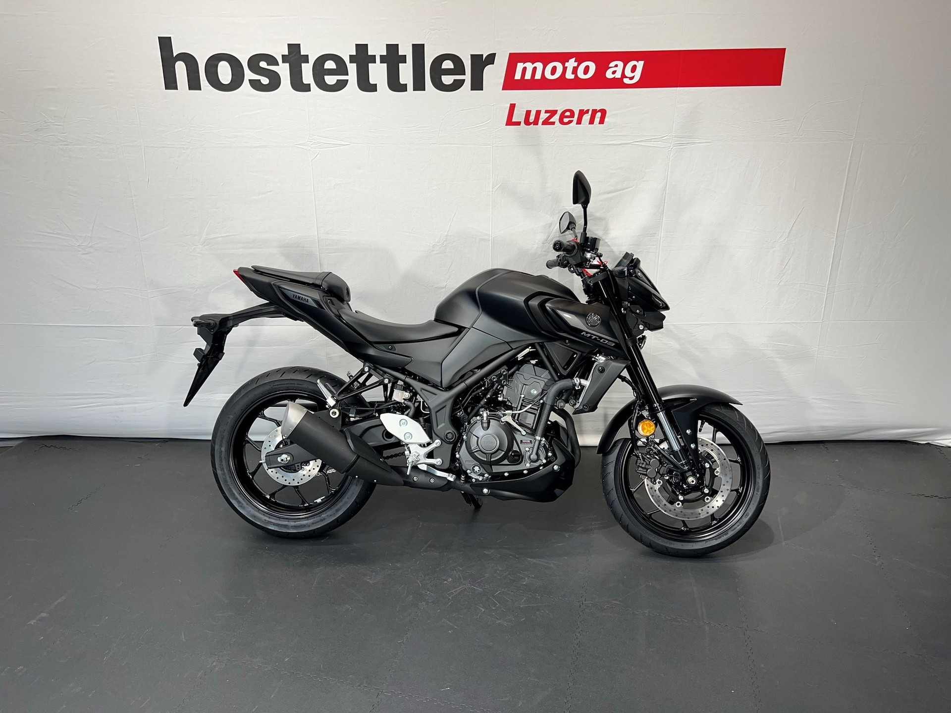 YAMAHA MT-03-showroom-element-1