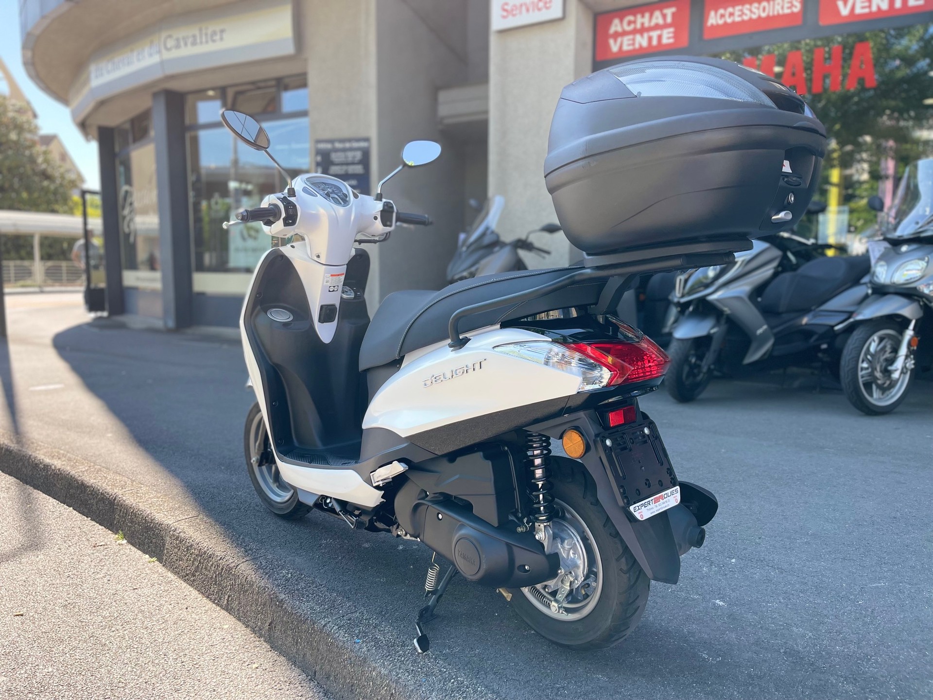 YAMAHA D'elight LTS 125-image-5