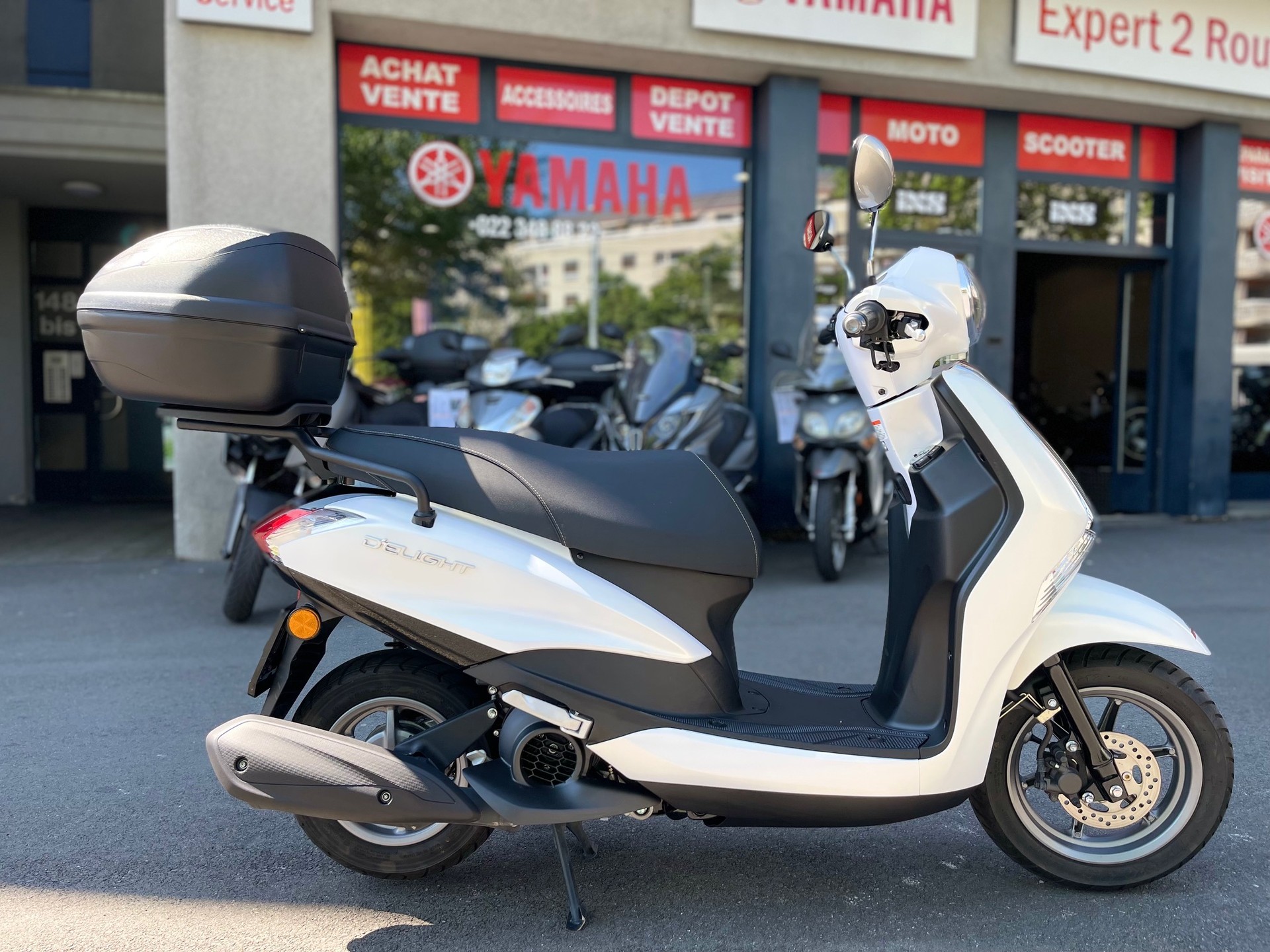YAMAHA D'elight LTS 125-image-0