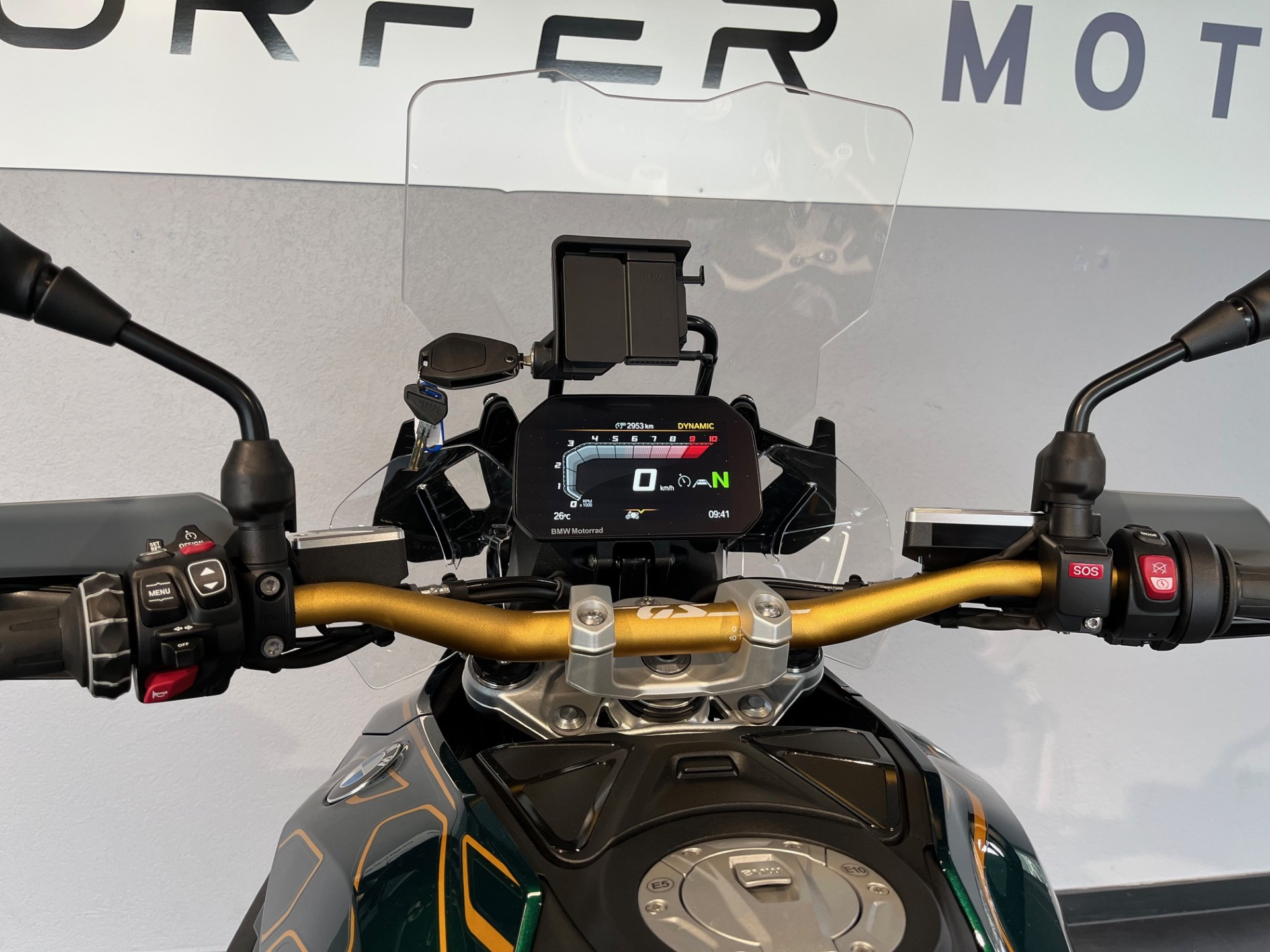 BMW R 1300 GS-image-8
