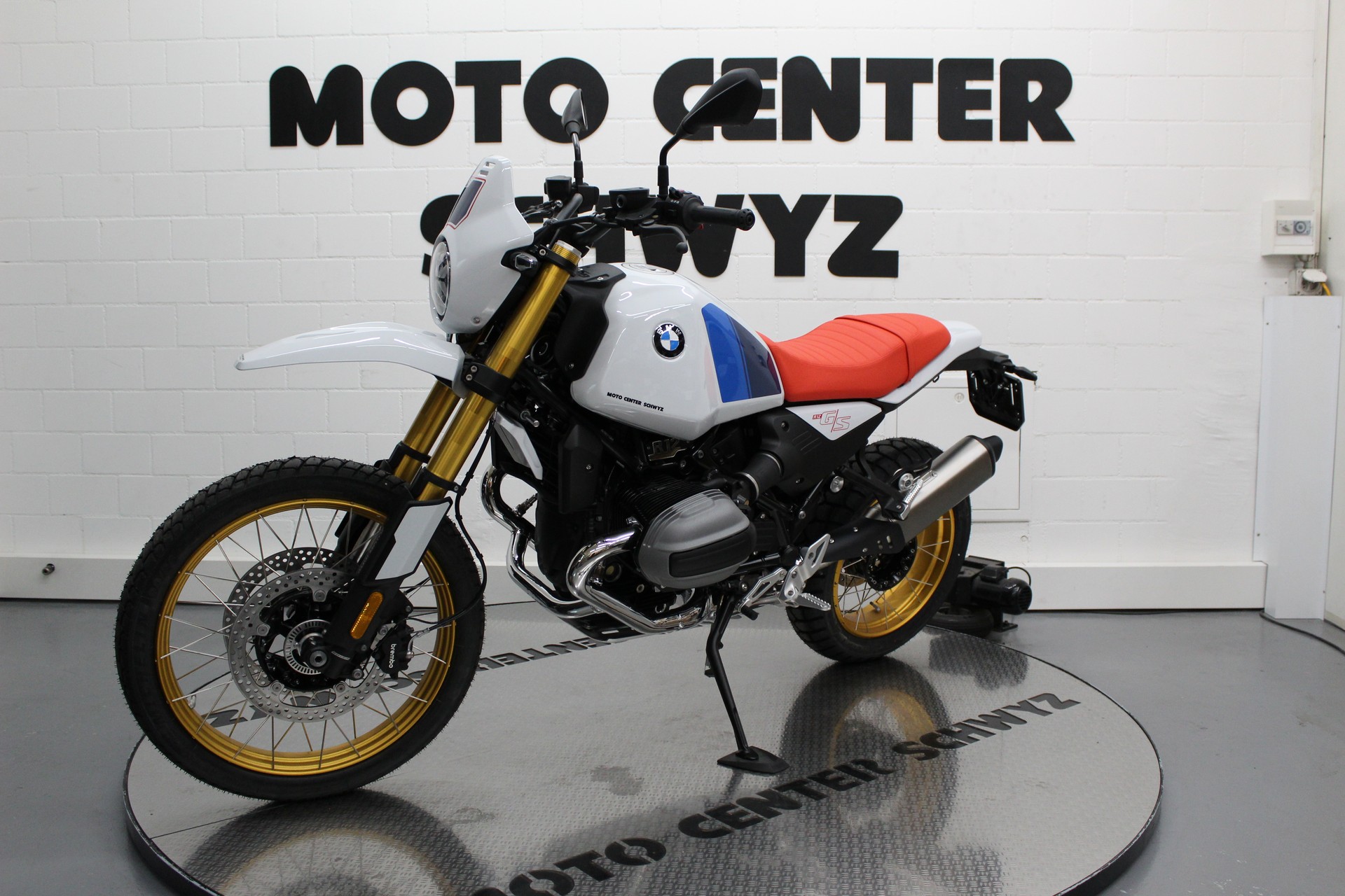 BMW R12 G/S-showroom-element-3