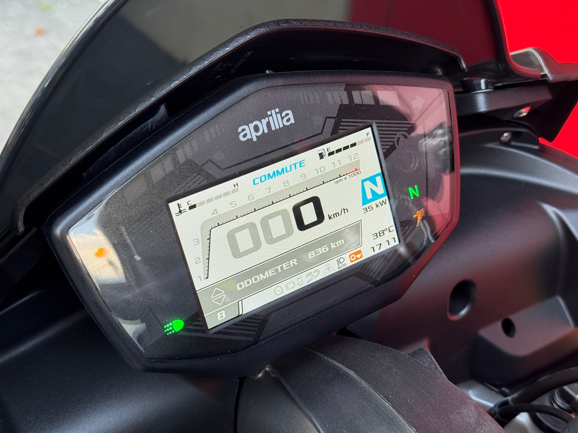 APRILIA Tuono 660 (35kw)-image-11