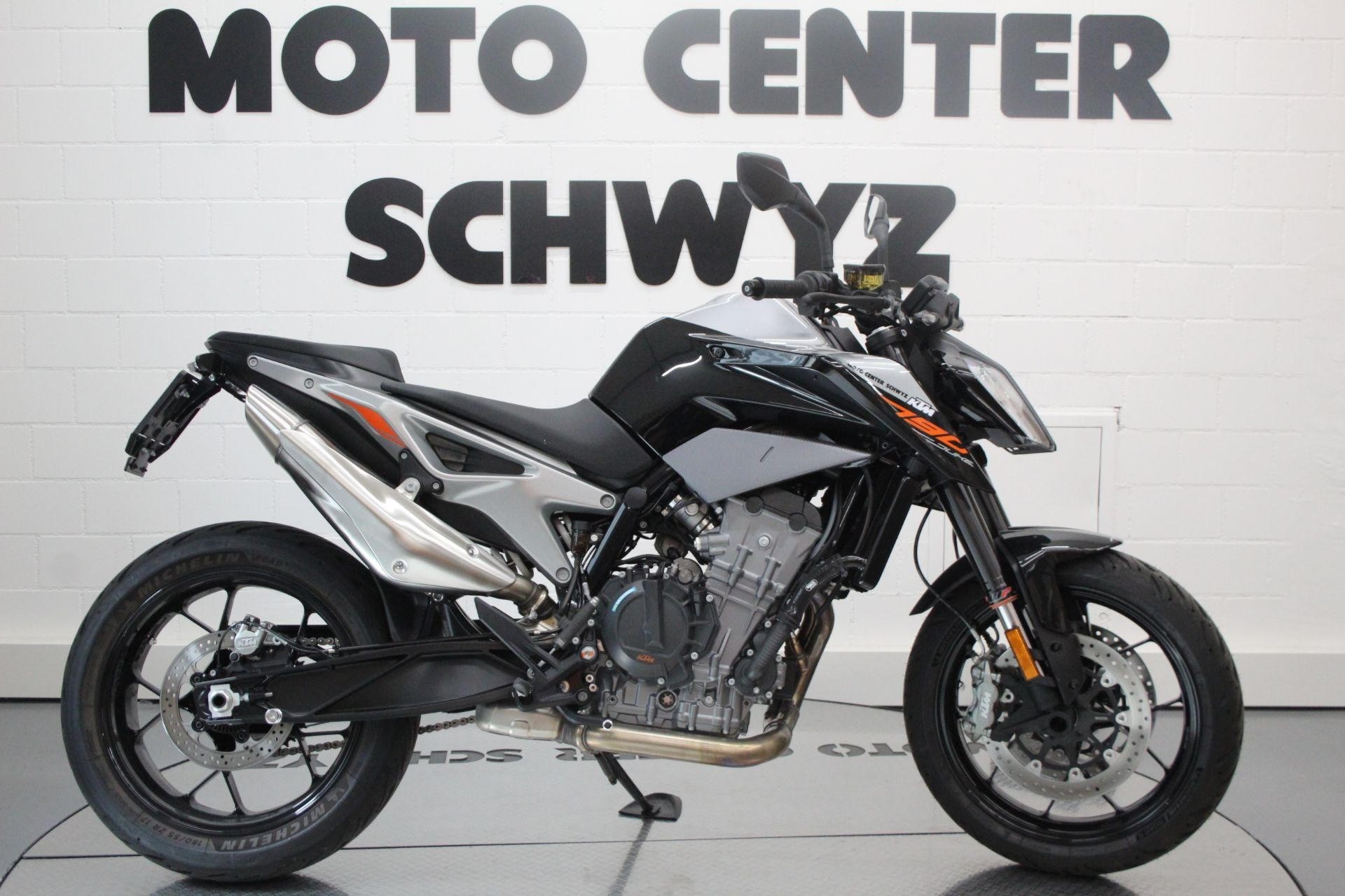 KTM 790 Duke