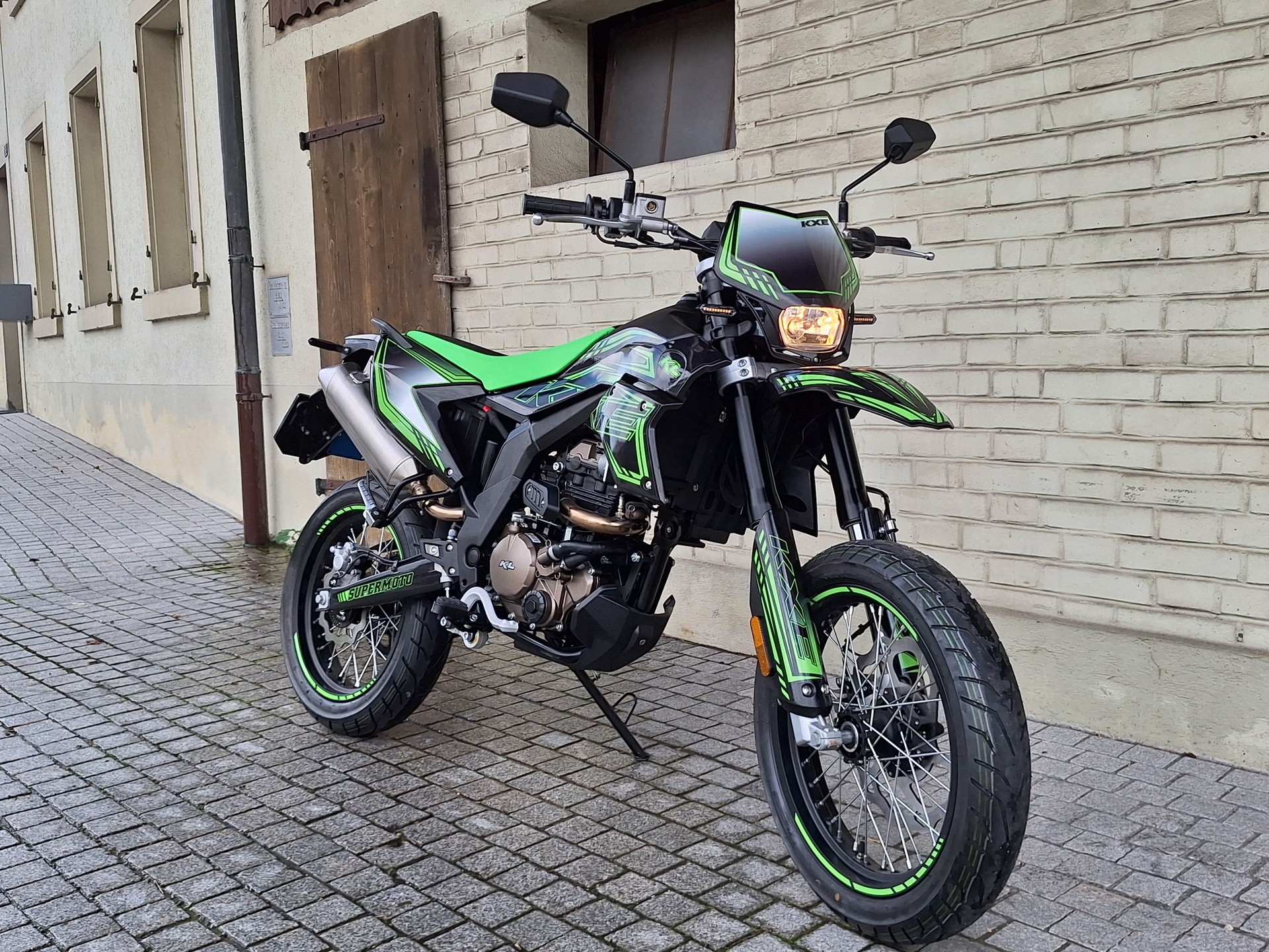 KL kxe 125 supermoto
