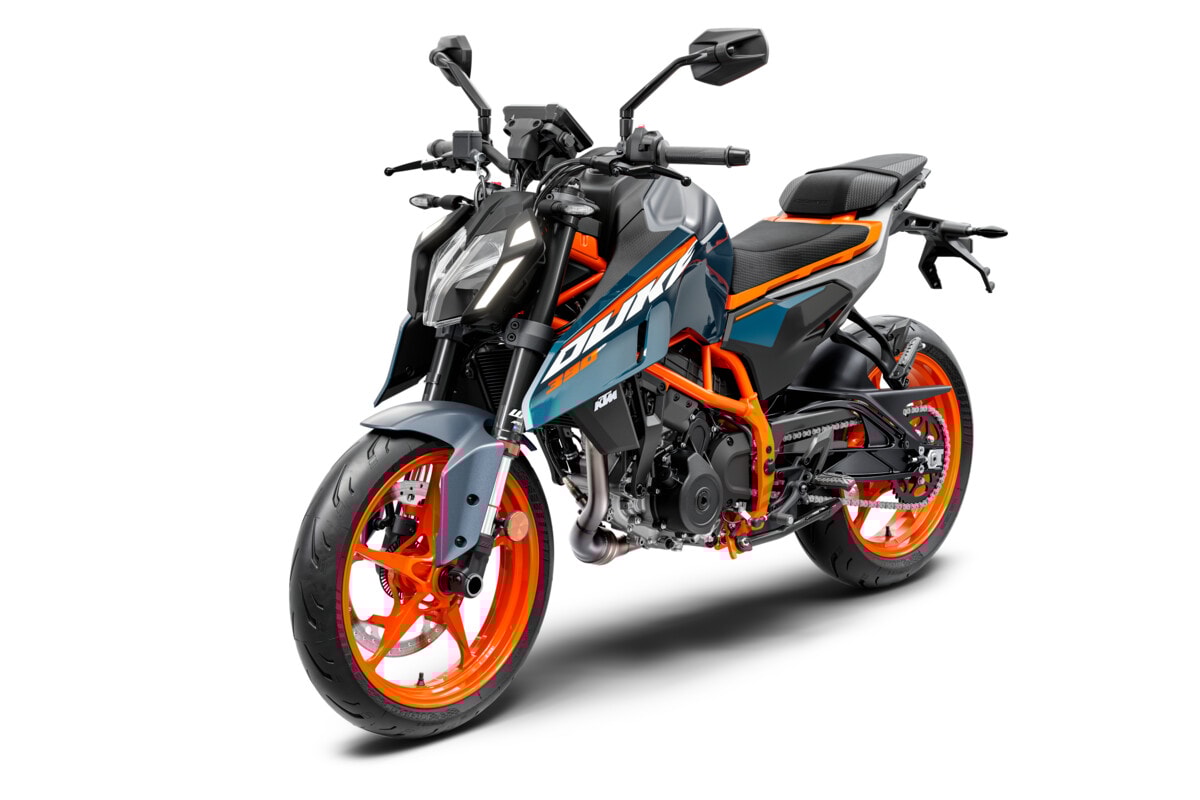 KTM 390 Duke 2024-showroom-element-2
