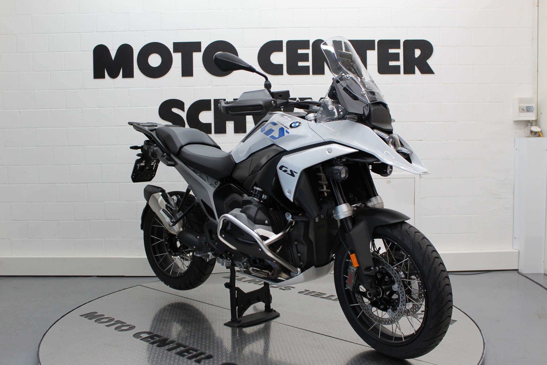 BMW R 1300 GS-showroom-element-1