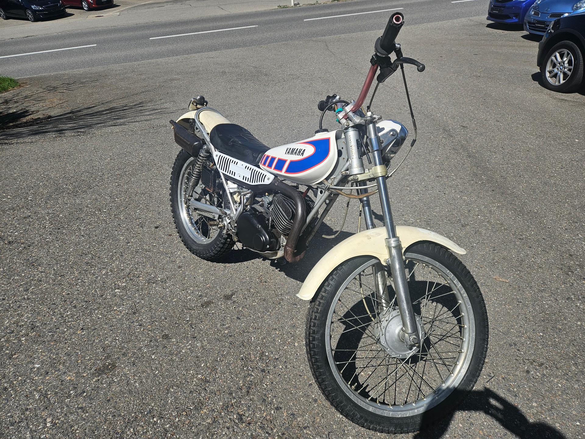 YAMAHA TY 125 Trial-image-2