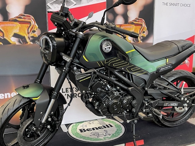 BENELLI Leoncino 125