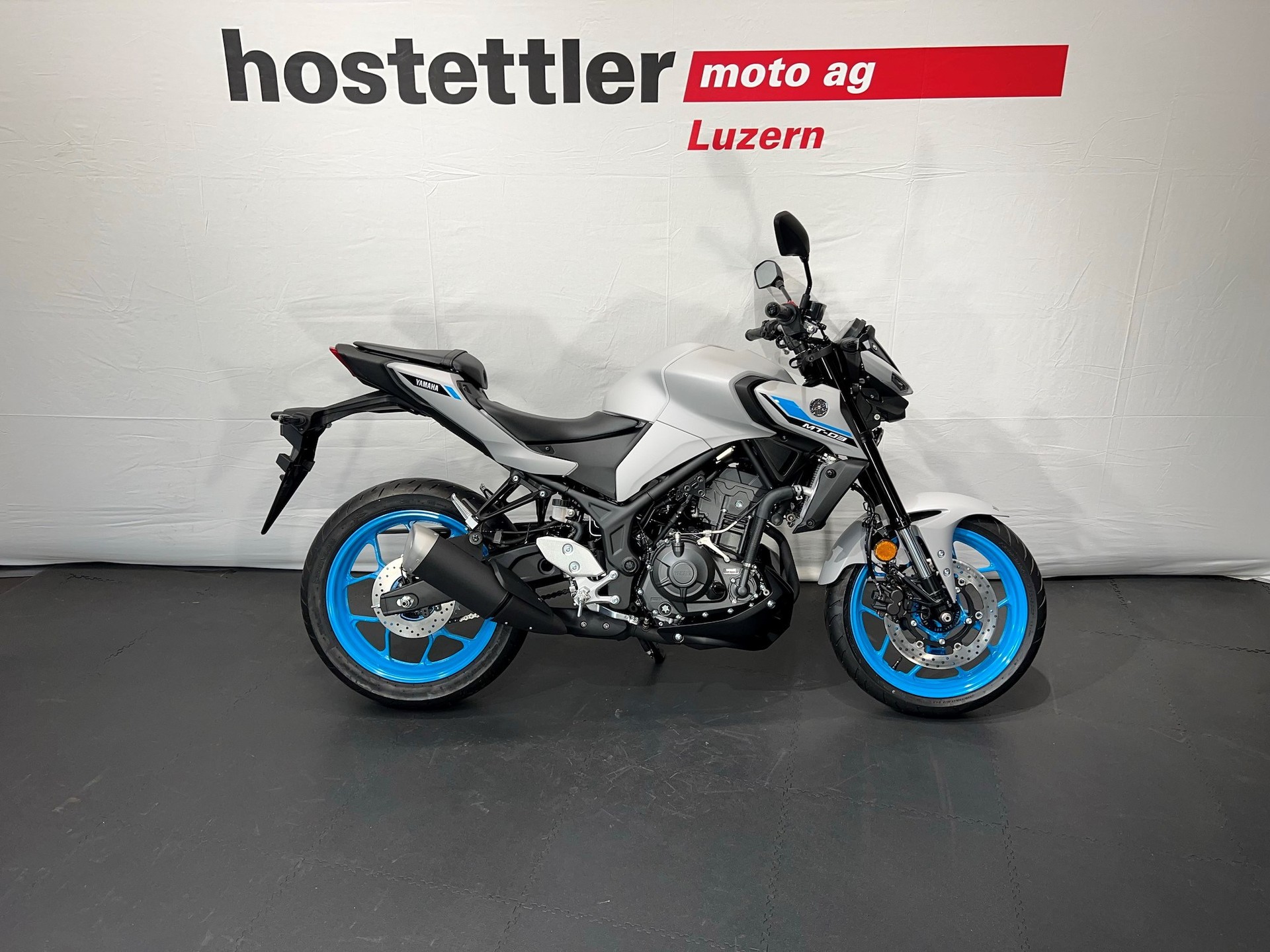 YAMAHA MT-03-showroom-element-3