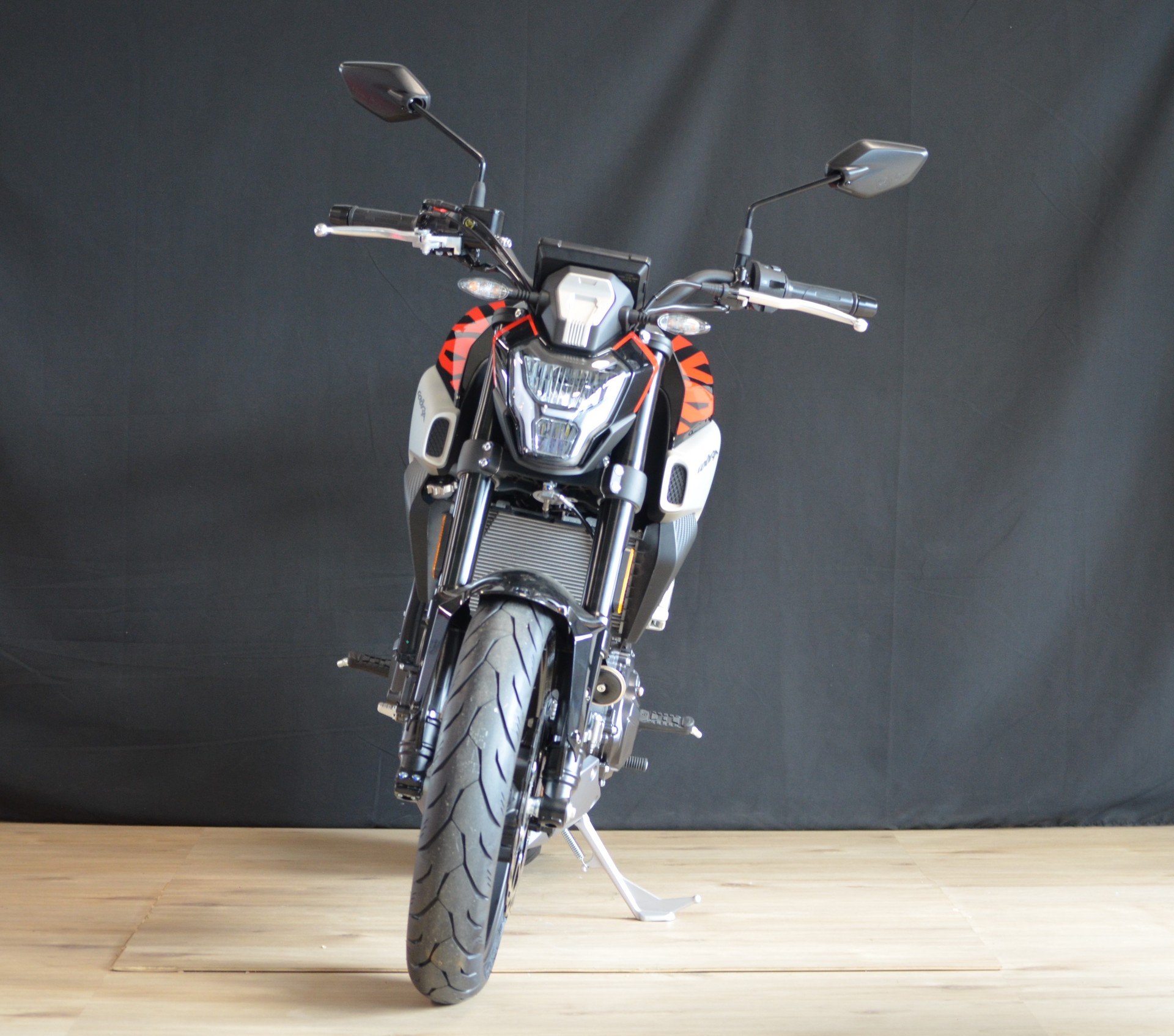 KOVE NK 321 R-showroom-element-2