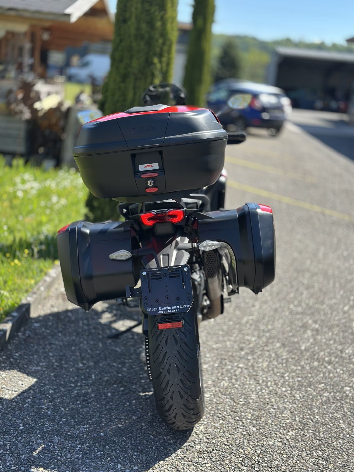 DUCATI Multistrada V4 Pikes Peak Radar-showroom-element-3