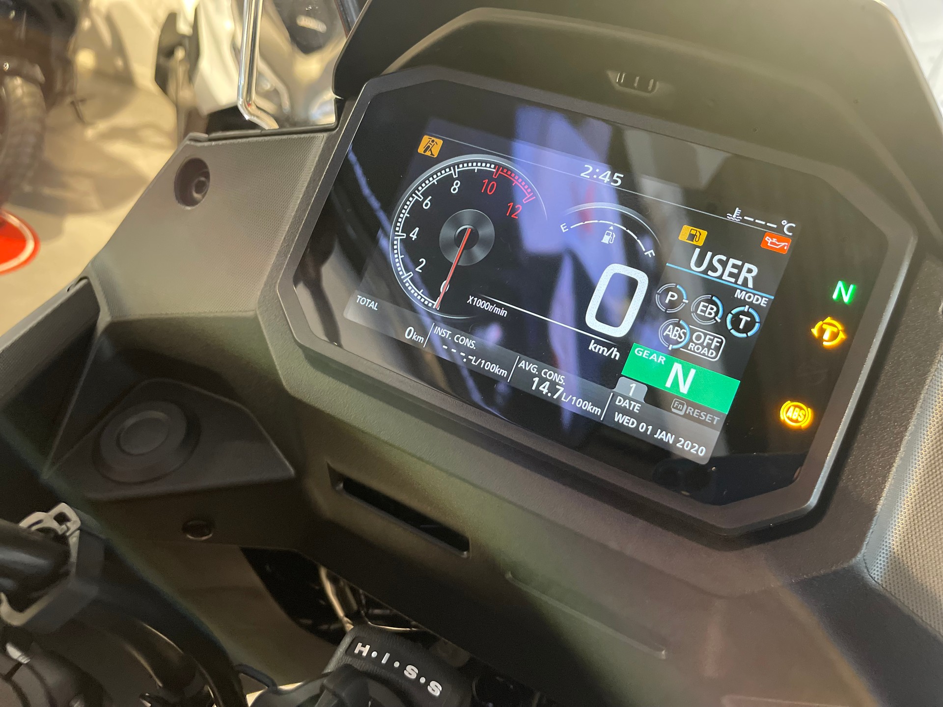 HONDA XL 750 Transalp Swiss Peaks-showroom-element-3