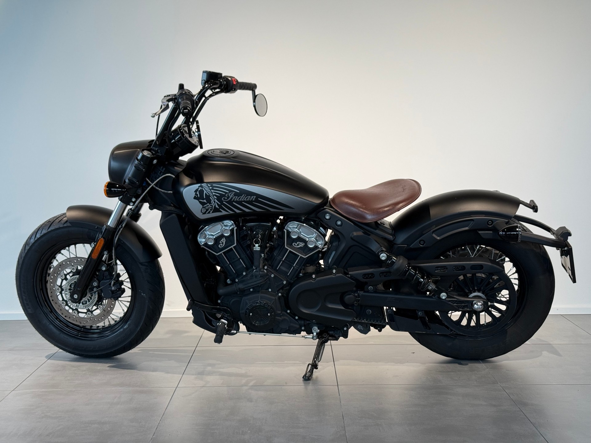 INDIAN Scout Bobber Twenty-showroom-element-2