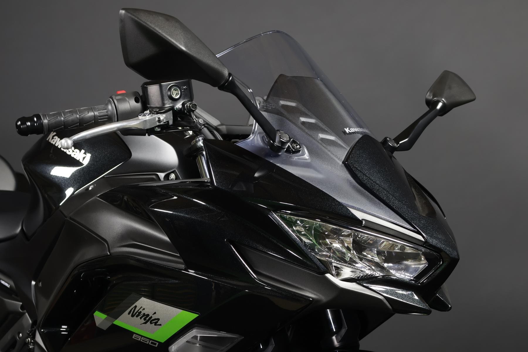 KAWASAKI Ninja 650 (50/35 KW) Performance Level 3  - Sofort Lieferbar-showroom-element-3