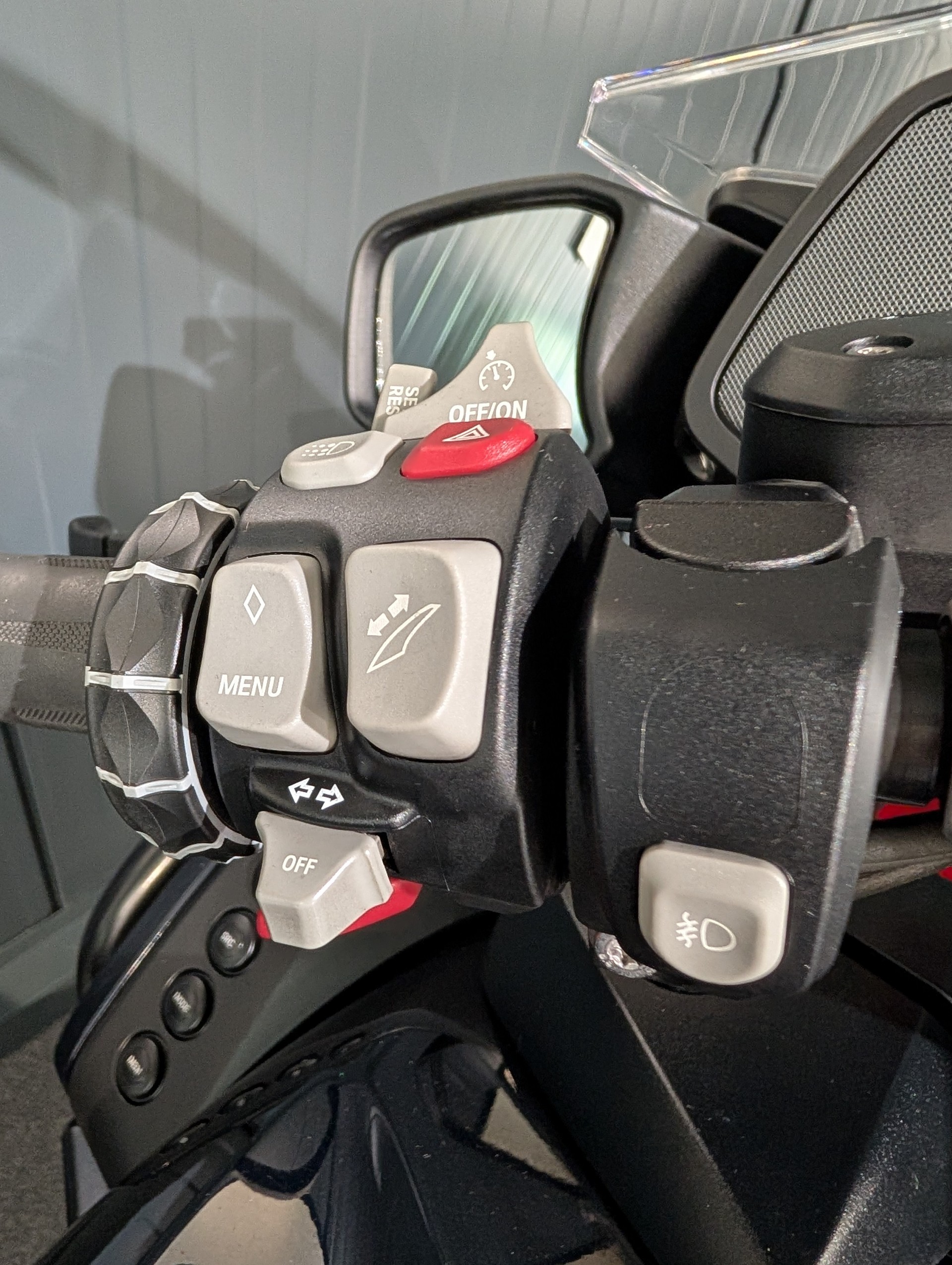 BMW R 1250 RT ABS-showroom-element-3