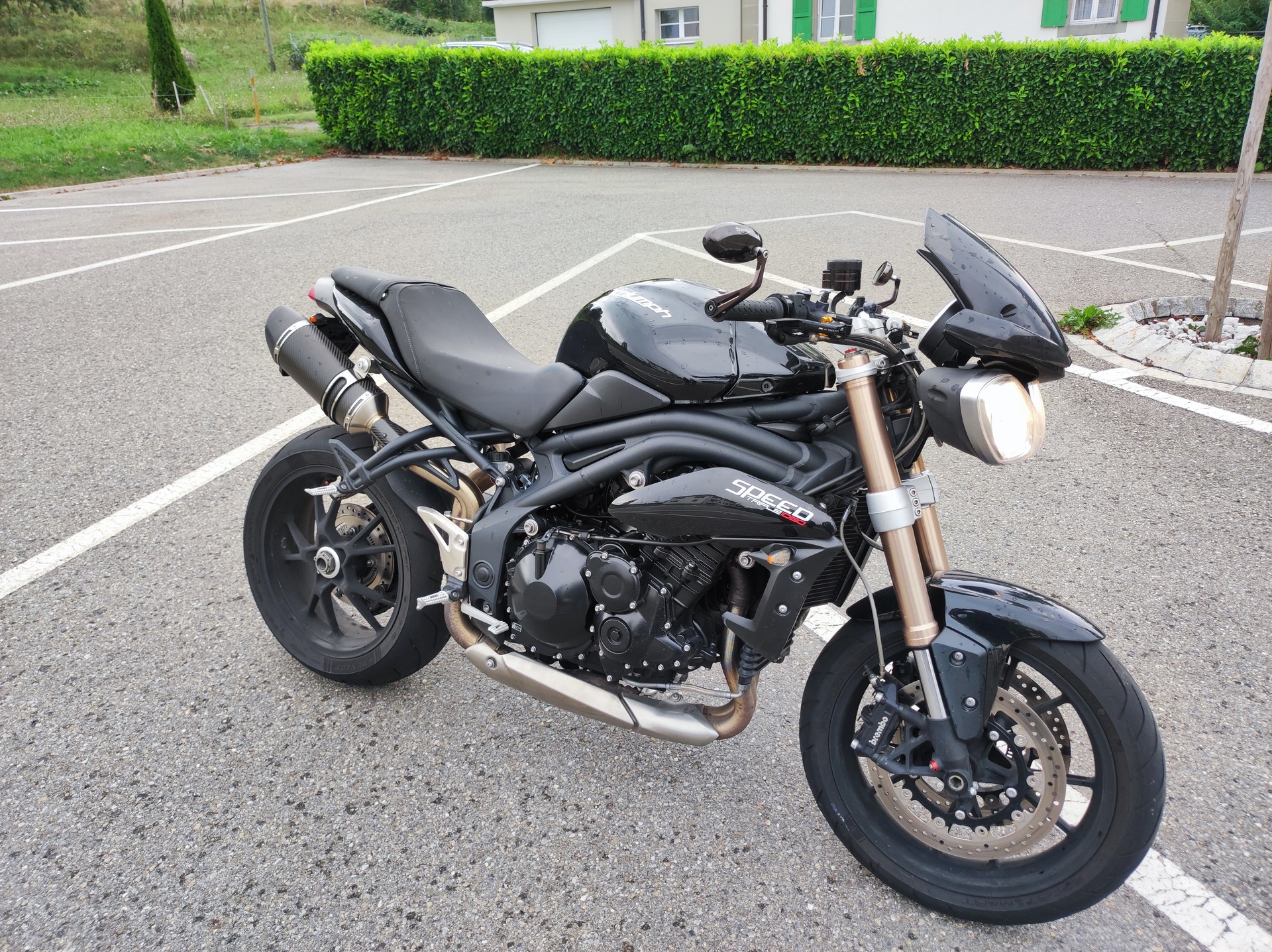 TRIUMPH Speed Triple 1050 ABS-image-3