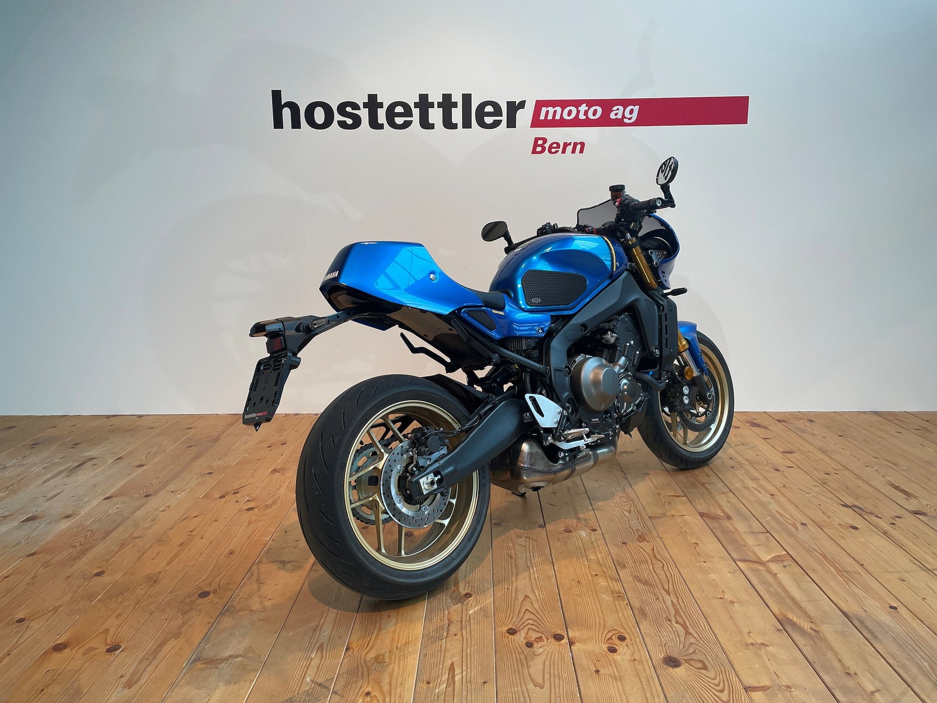 YAMAHA XSR 900 ABS-showroom-element-2