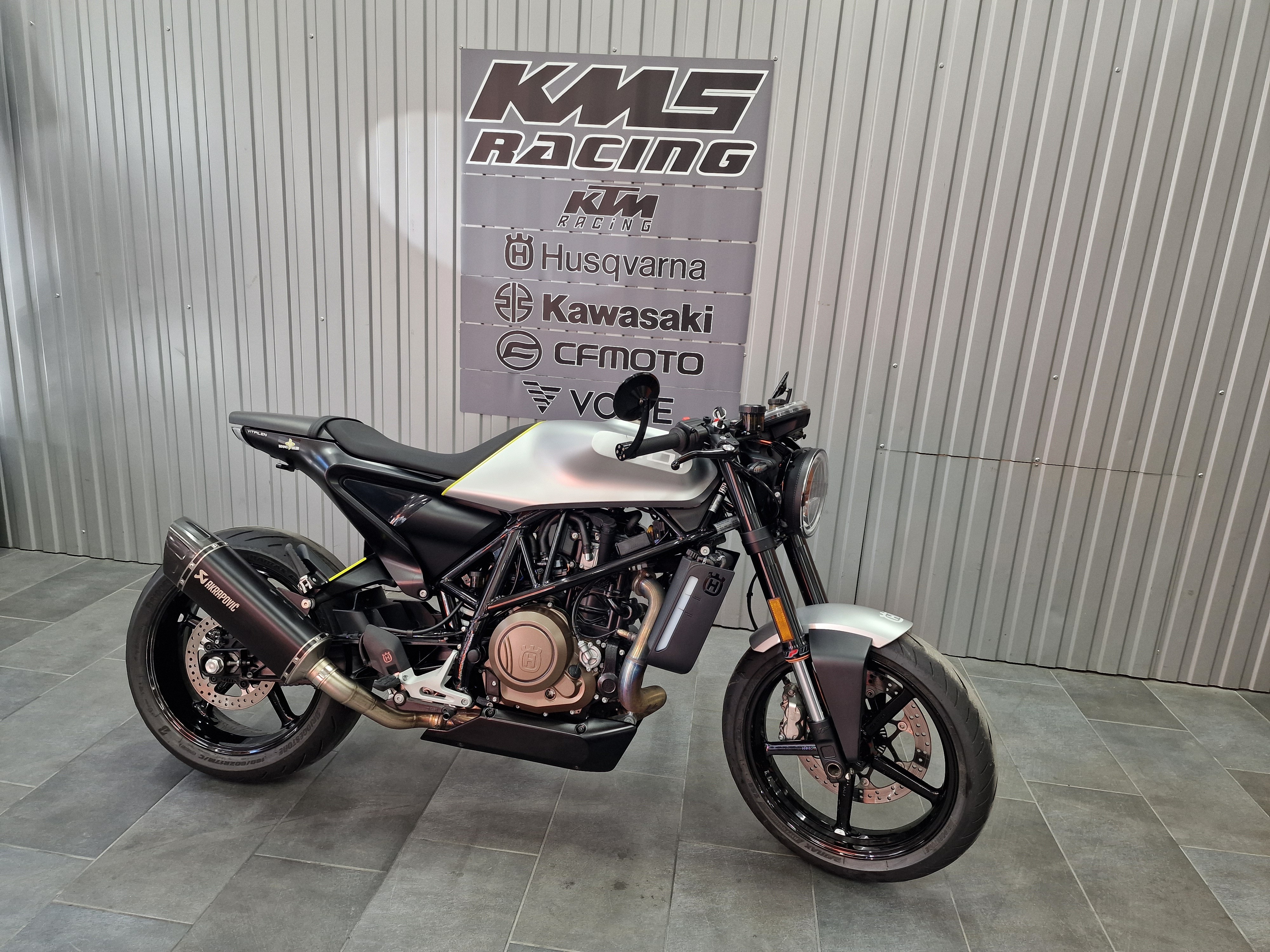 HUSQVARNA VITPILEN 701 acquistare un veicolo usato - Main Image