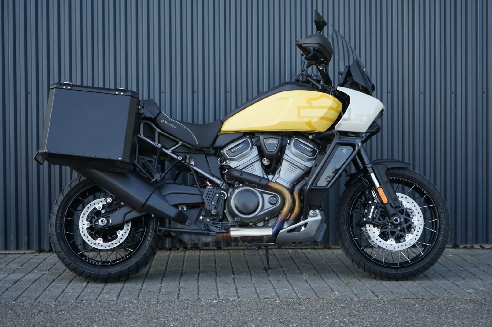 HARLEY-DAVIDSON RA Pan America 1250 Special-image-0
