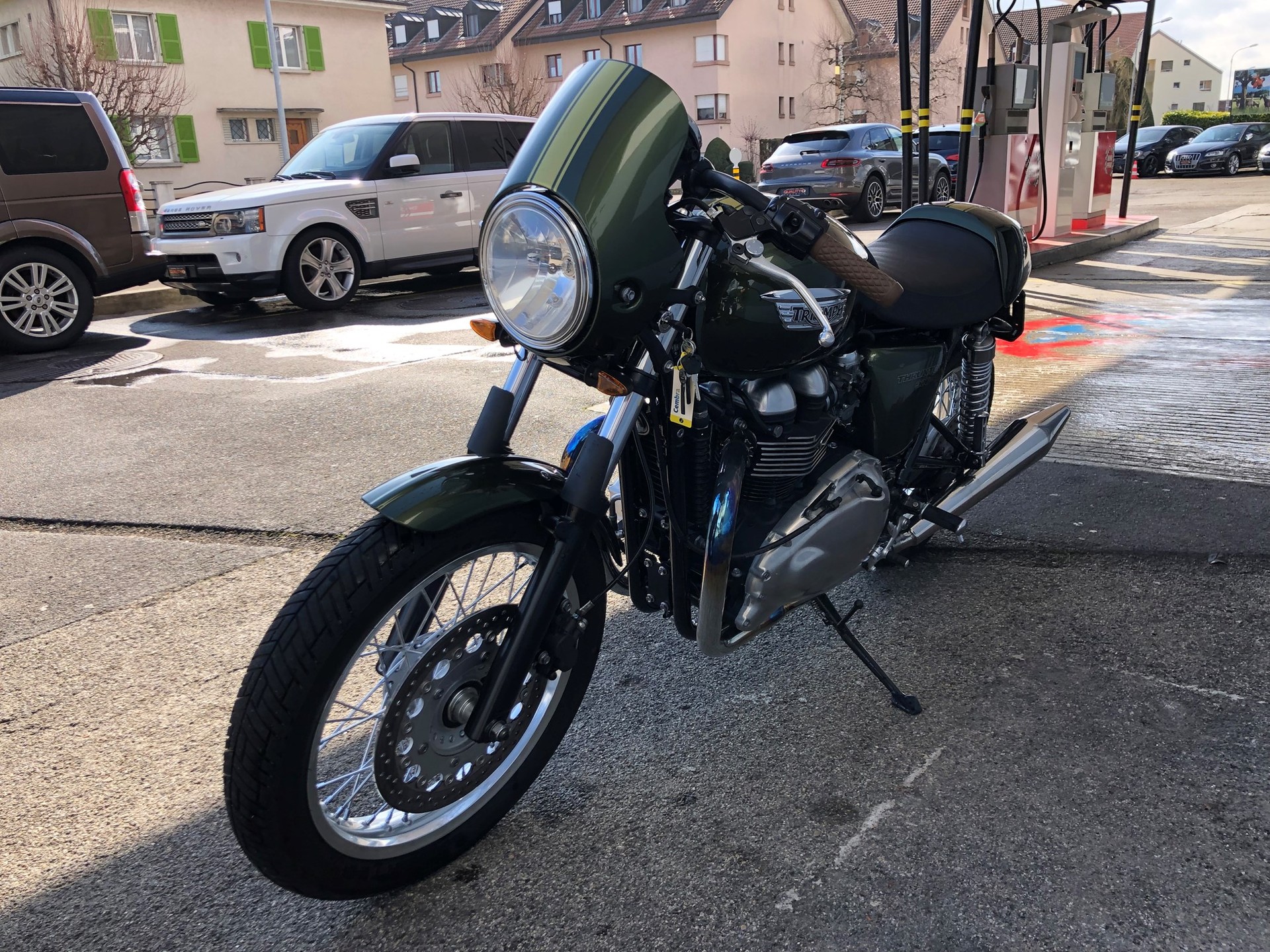 TRIUMPH Thruxton 900 i