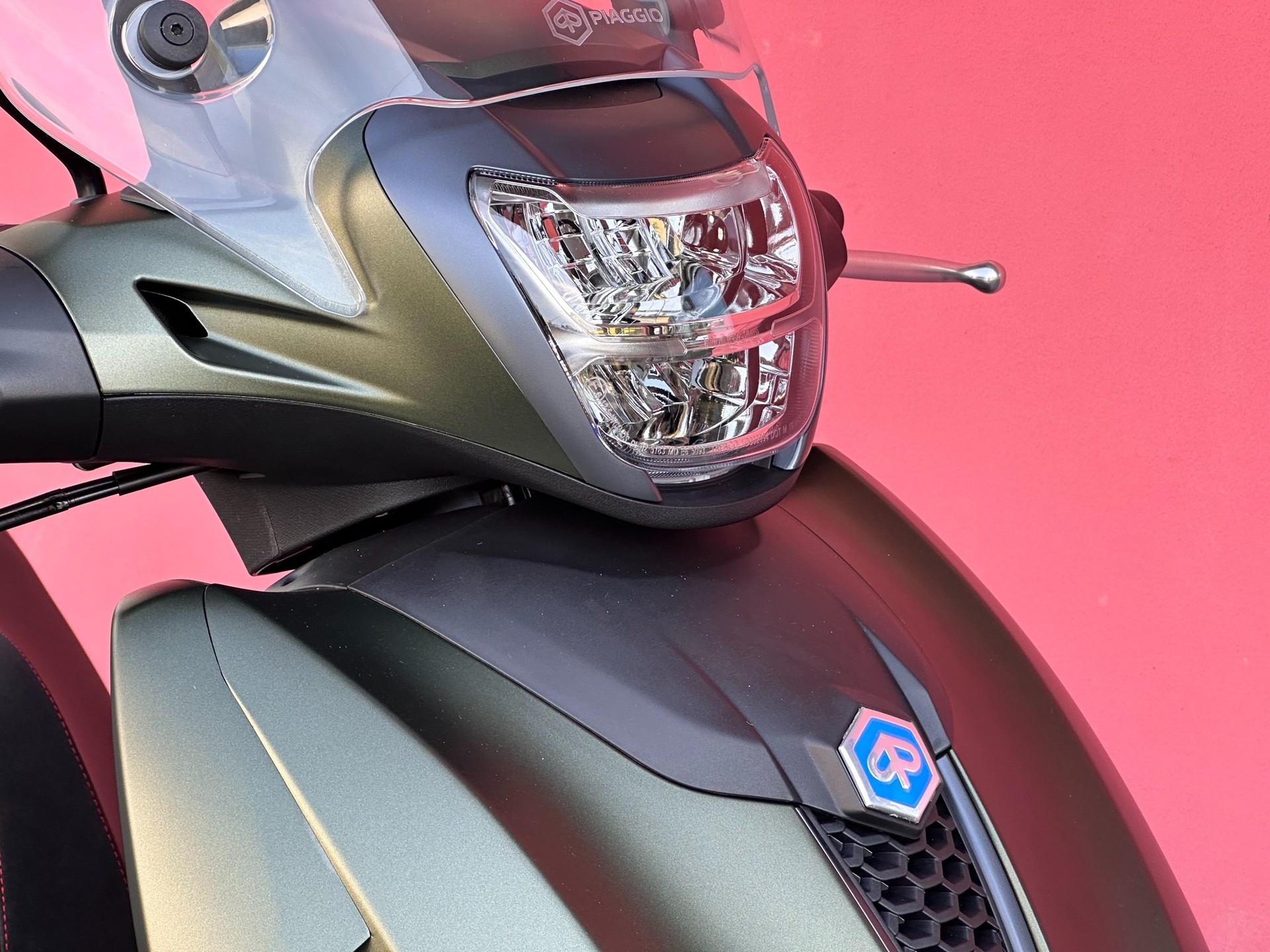 PIAGGIO Beverly 400 Sport-image-6