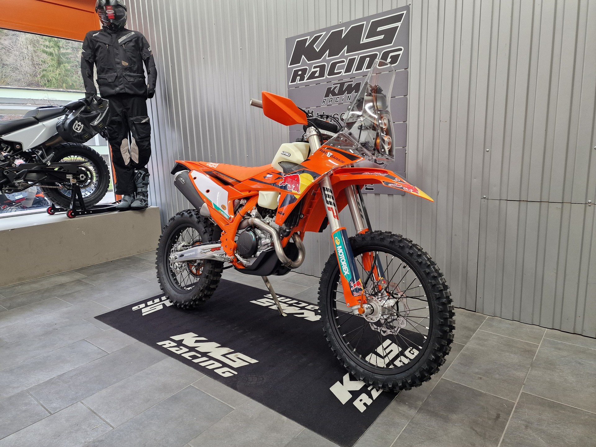 KTM 450 EXC-F Champion Edition (Rally)-showroom-element-1