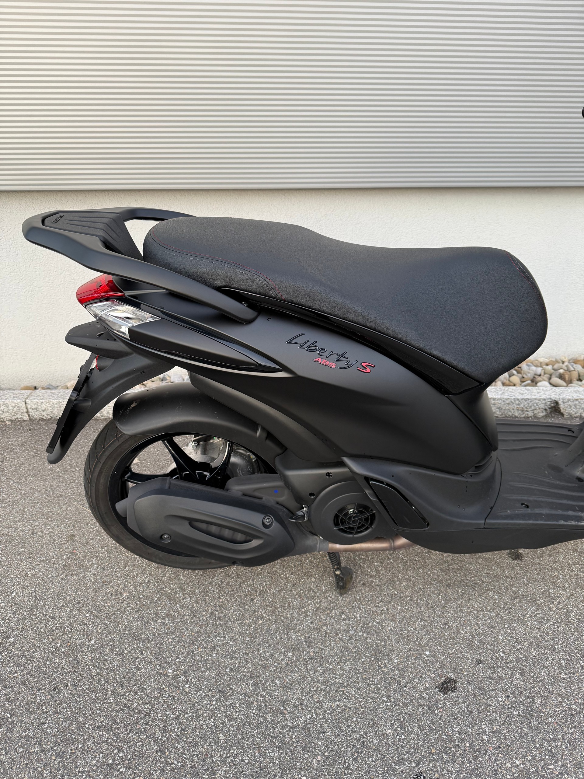 PIAGGIO Liberty 125 Sport-showroom-element-2