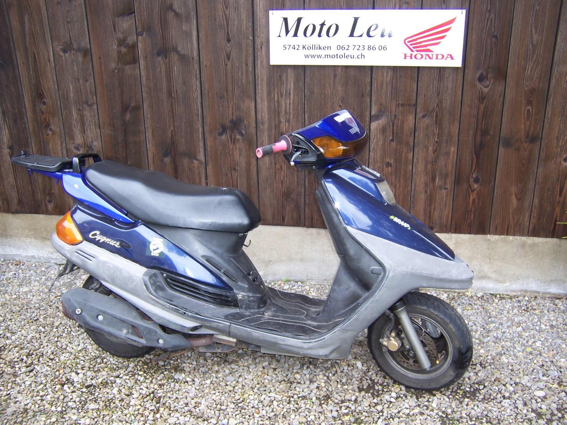 YAMAHA Cygnus XC 125 T-showroom-element-1