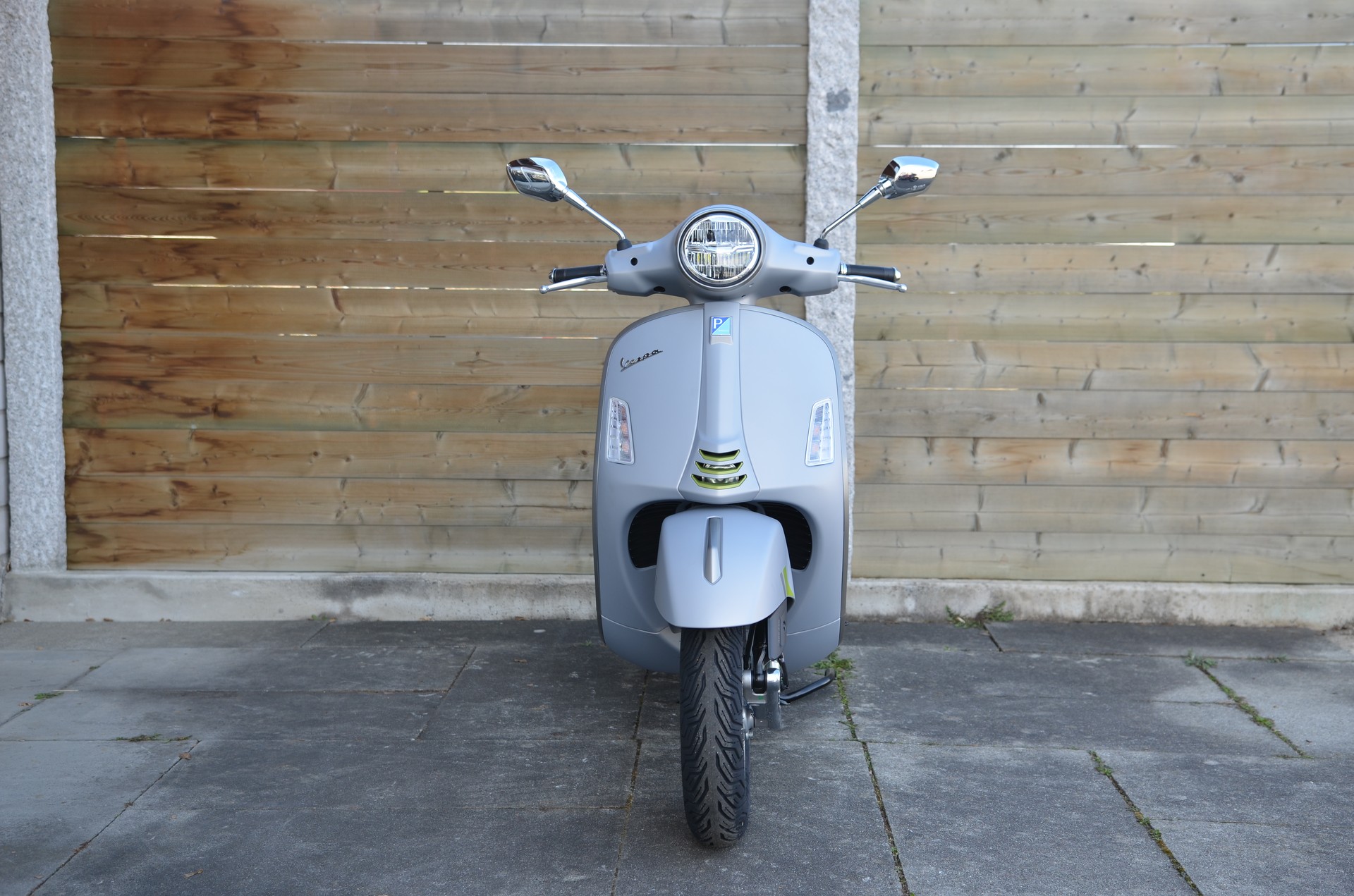 PIAGGIO Vespa GTS 125 Super Tech ABS-showroom-element-1