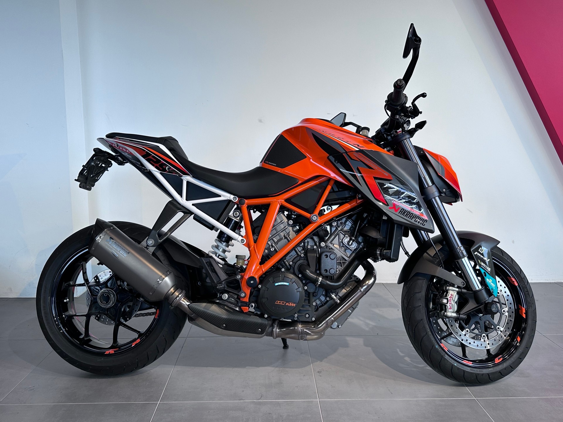 KTM 1290 Super Duke R