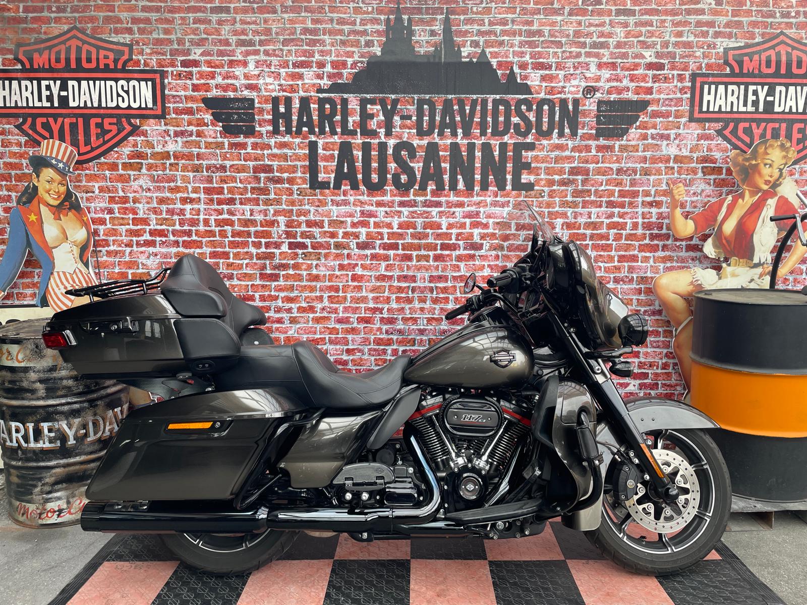 HARLEY-DAVIDSON FLHTKSE Electra Glide Ultra Limited 117 CVO