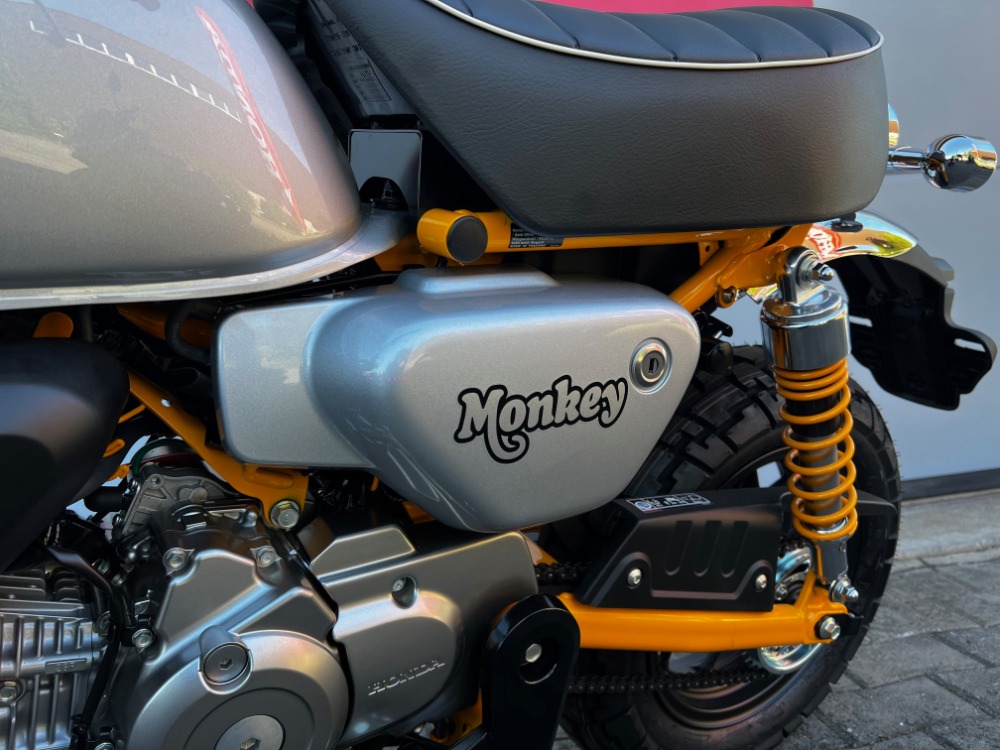 HONDA Z 125 Monkey-showroom-element-3