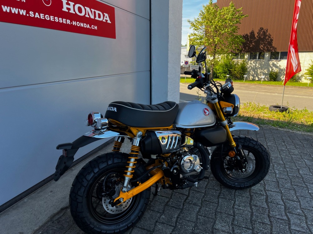 HONDA Z 125 Monkey-showroom-element-1